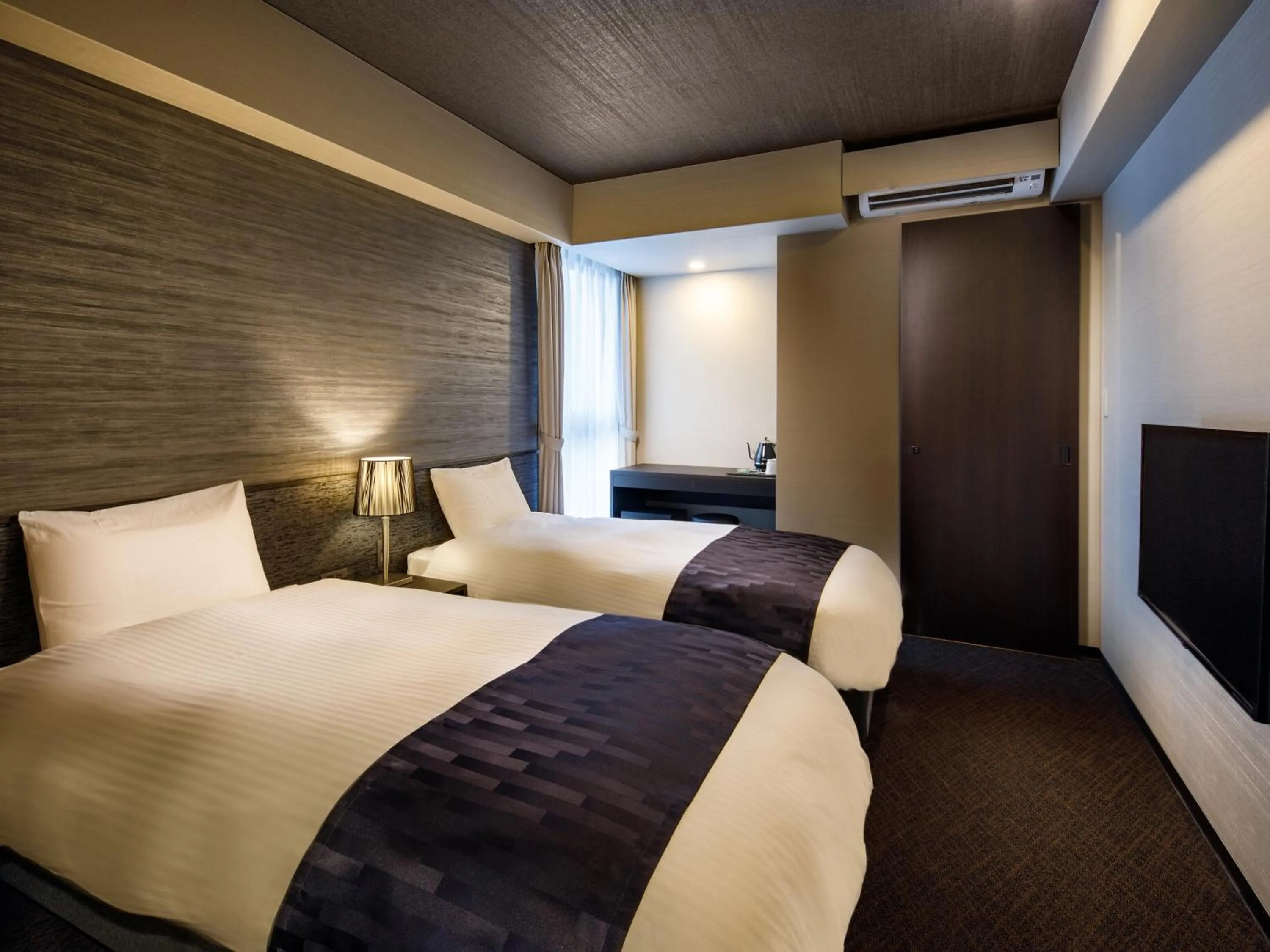 Photo of the whole room, Bed in Connect inn Shichijo-Kawaramachi