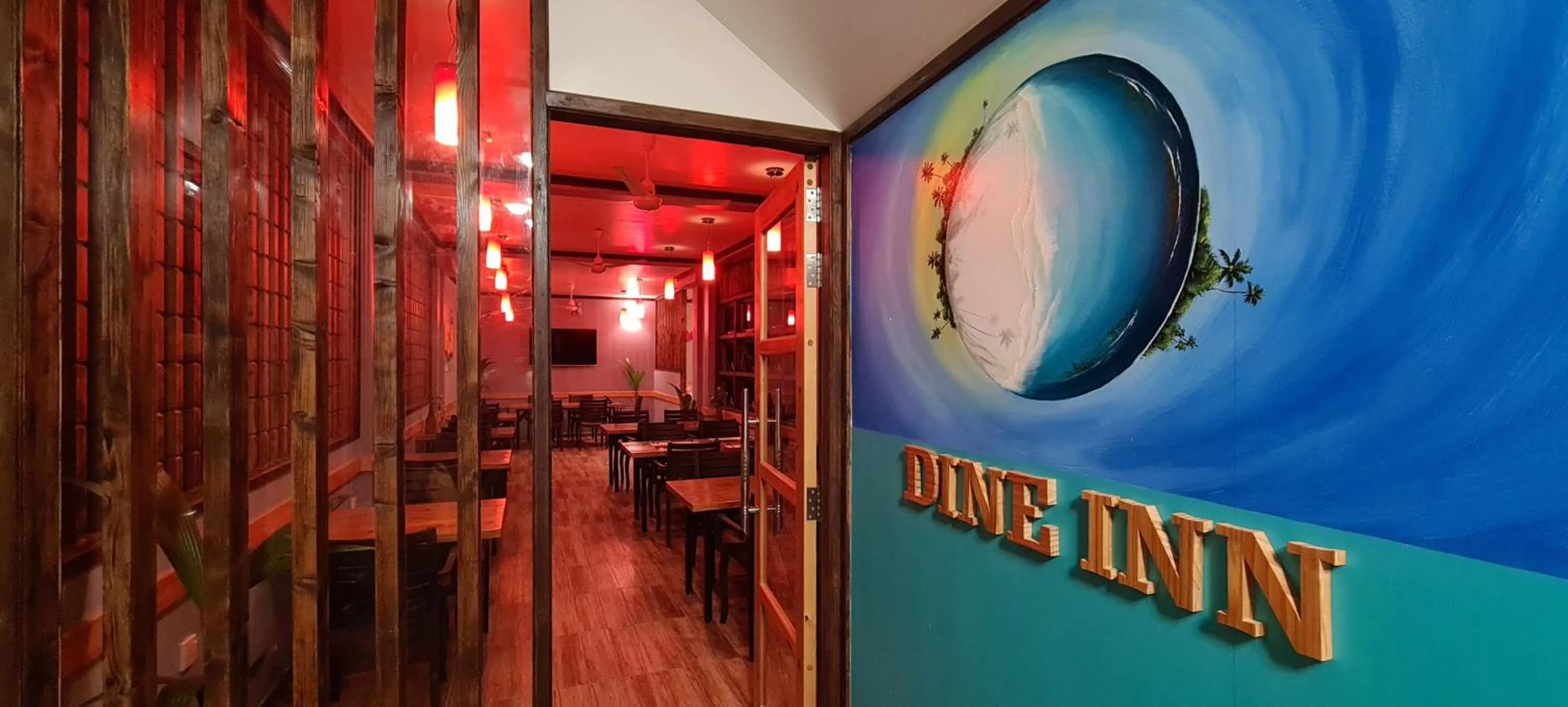 Restaurant/places to eat in Kamadhoo Inn