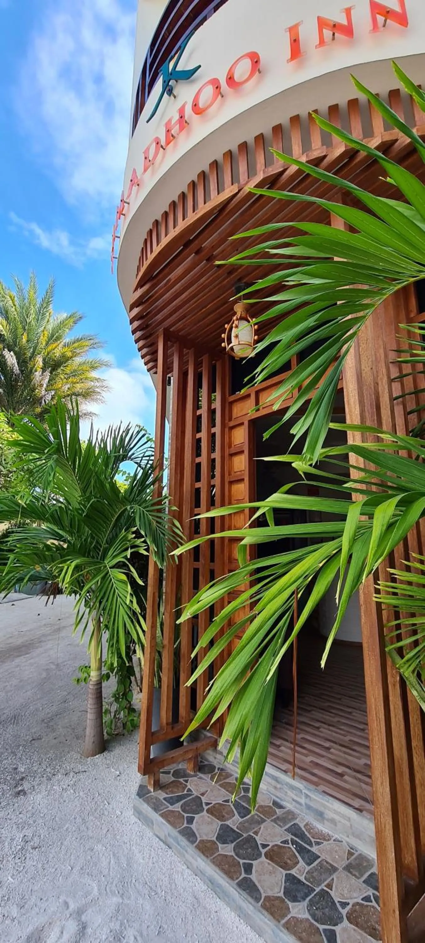 Property building in Kamadhoo Inn