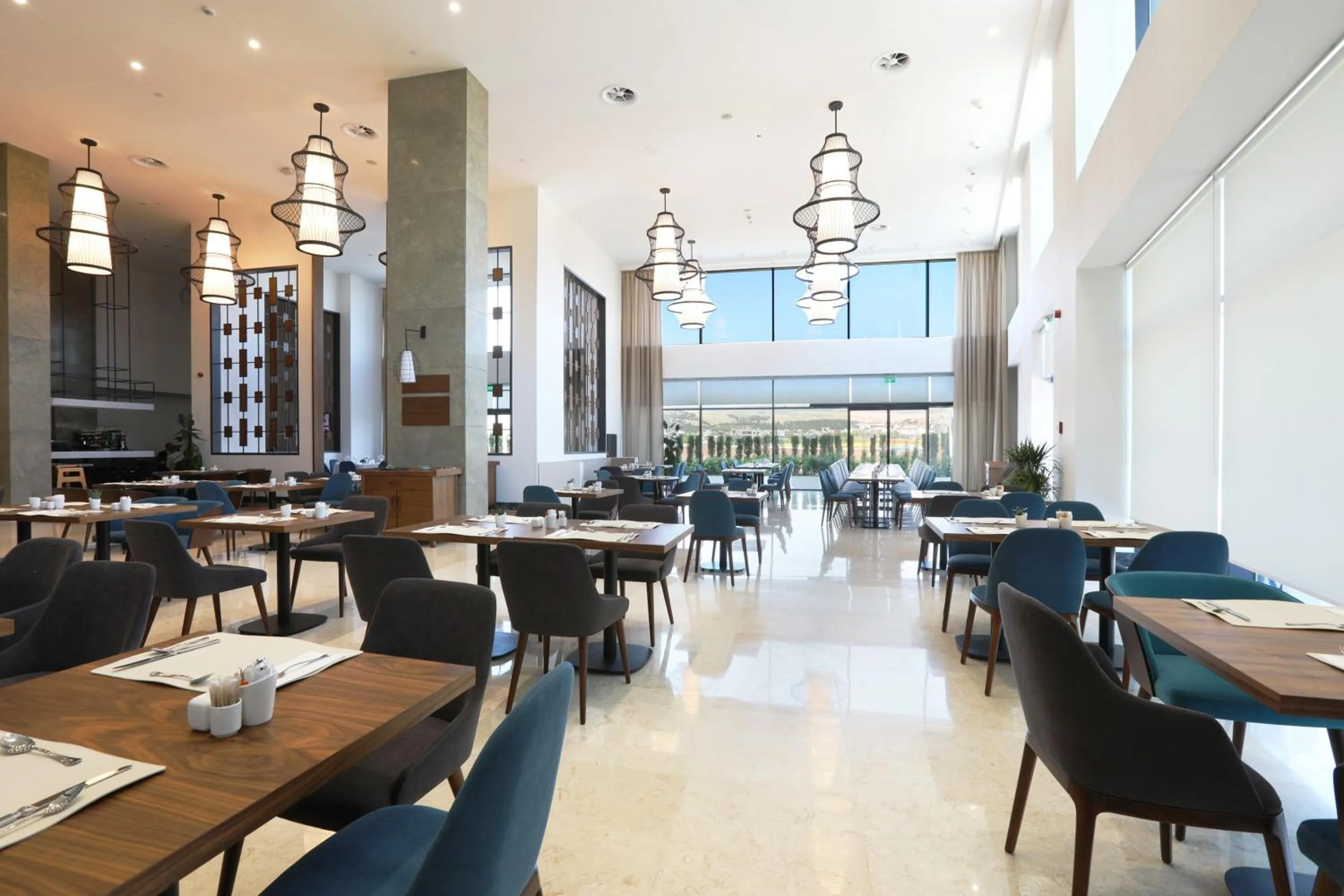 Restaurant/places to eat in Park Dedeman Adıyaman Hotel