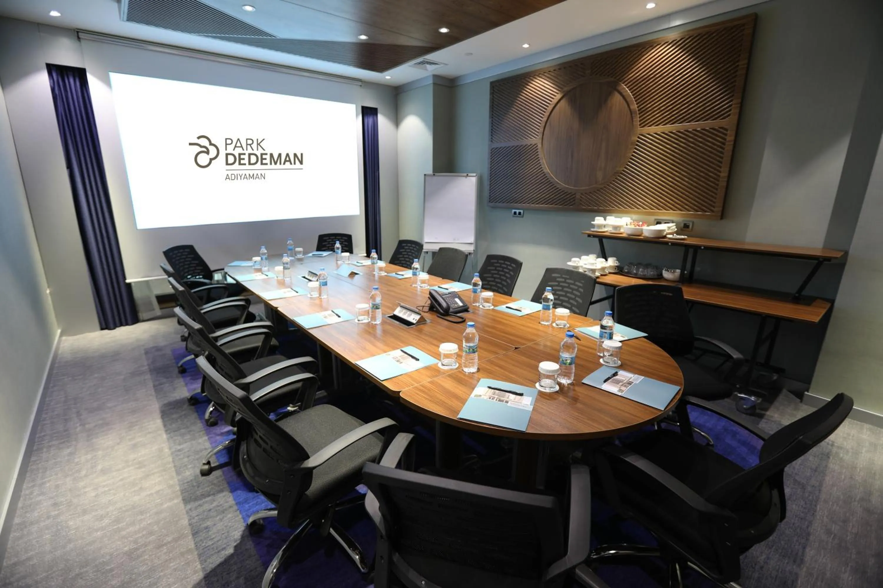 Meeting/conference room in Park Dedeman Adıyaman Hotel