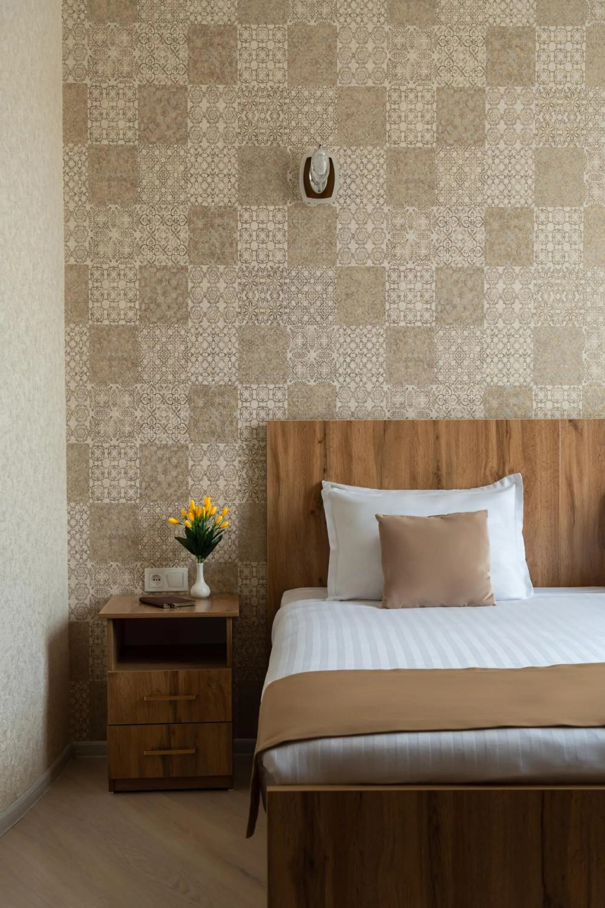 Bedroom, Bed in Shoxjahon Hotel - 600 Mbps Internet