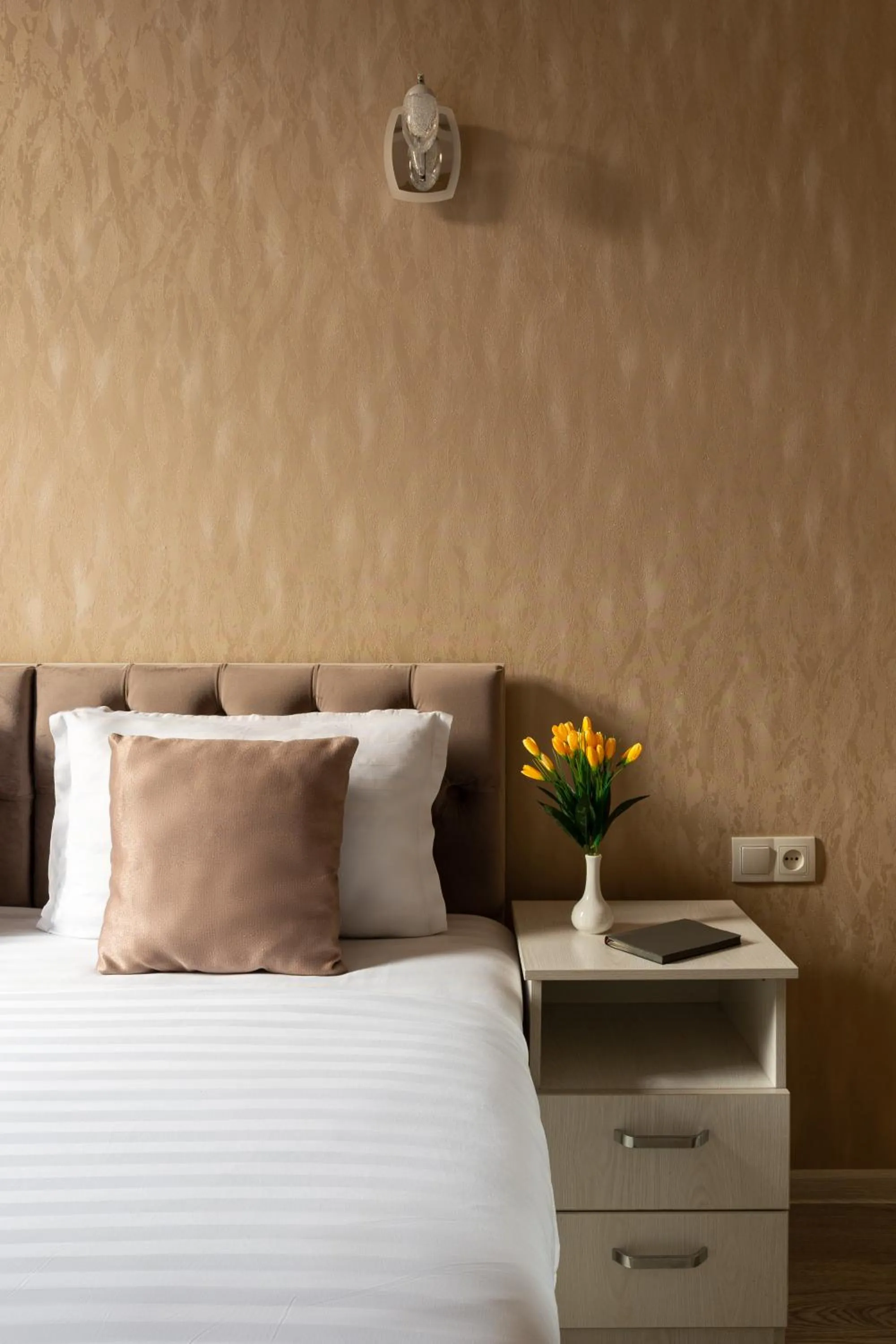 Bed in Shoxjahon Hotel - 600 Mbps Internet