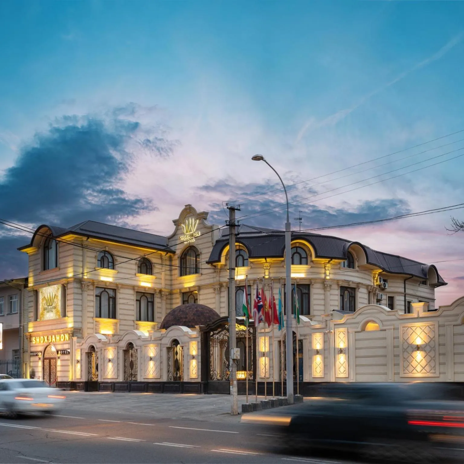 Property building in Shoxjahon Hotel - 600 Mbps Internet