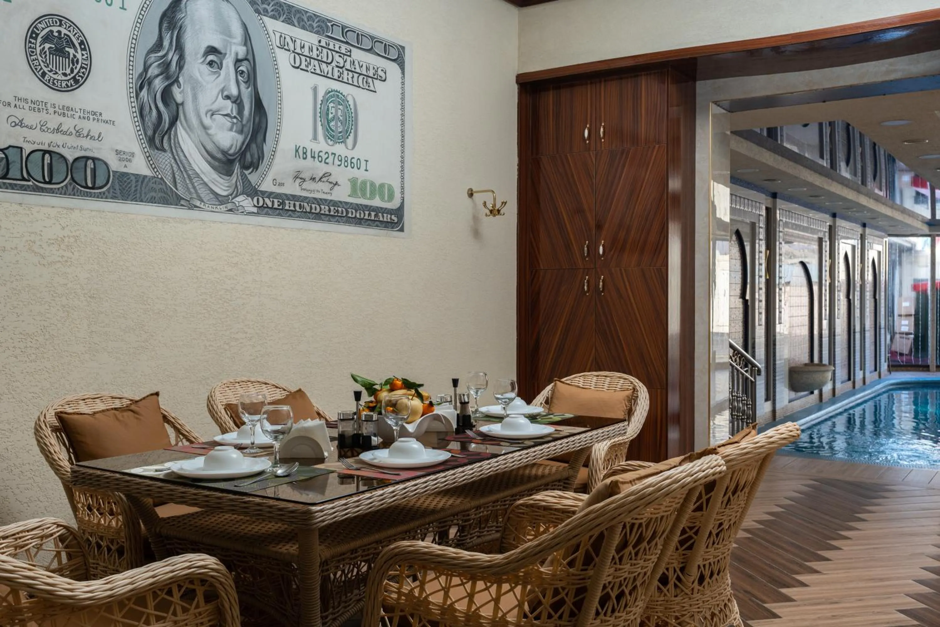 Swimming pool in Shoxjahon Hotel - 600 Mbps Internet