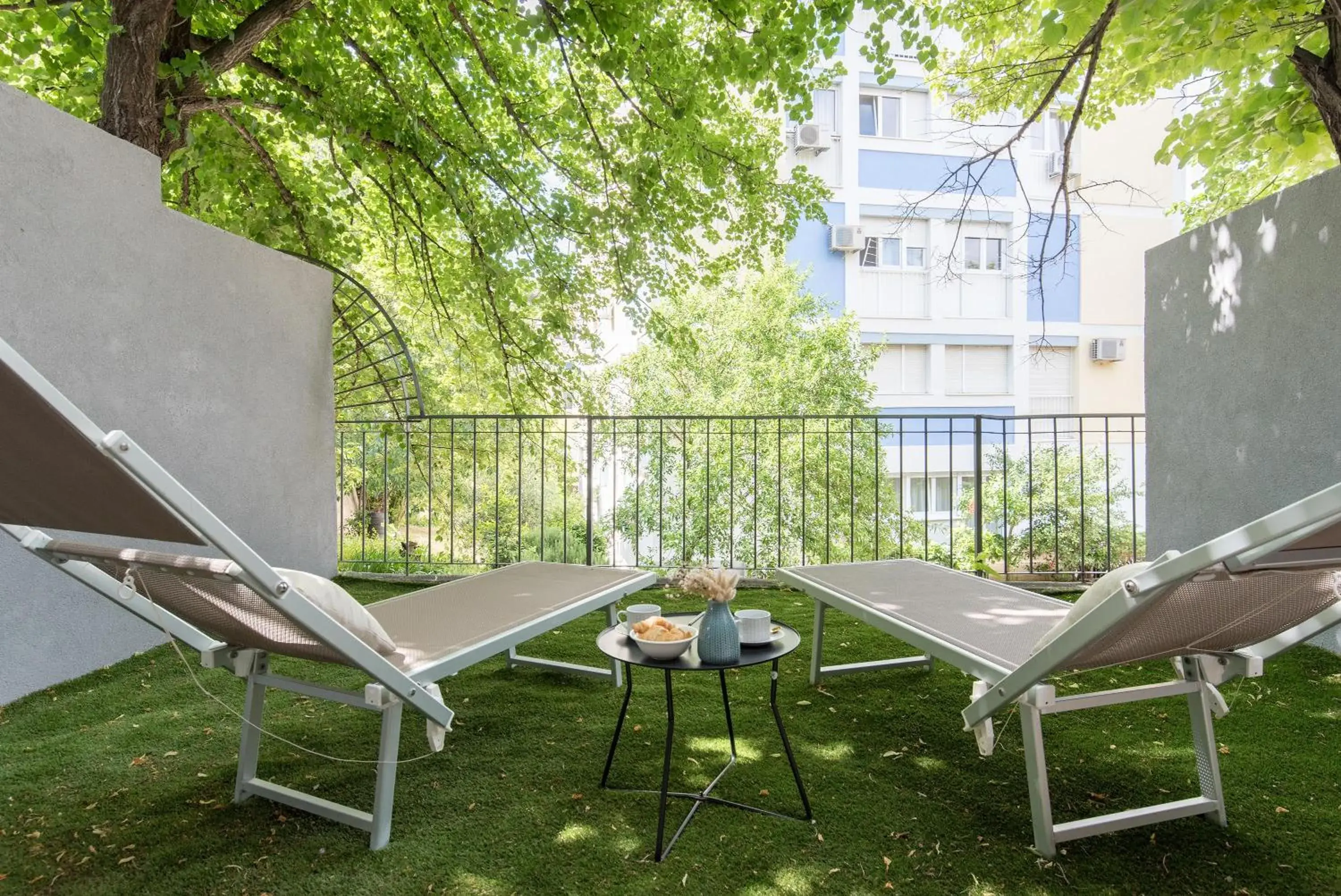 Deluxe Luxury Suite with Private Garden in Bošket Luxury Rooms Deluxe Luxury Suite with Private Garden in Bošket Luxury Rooms