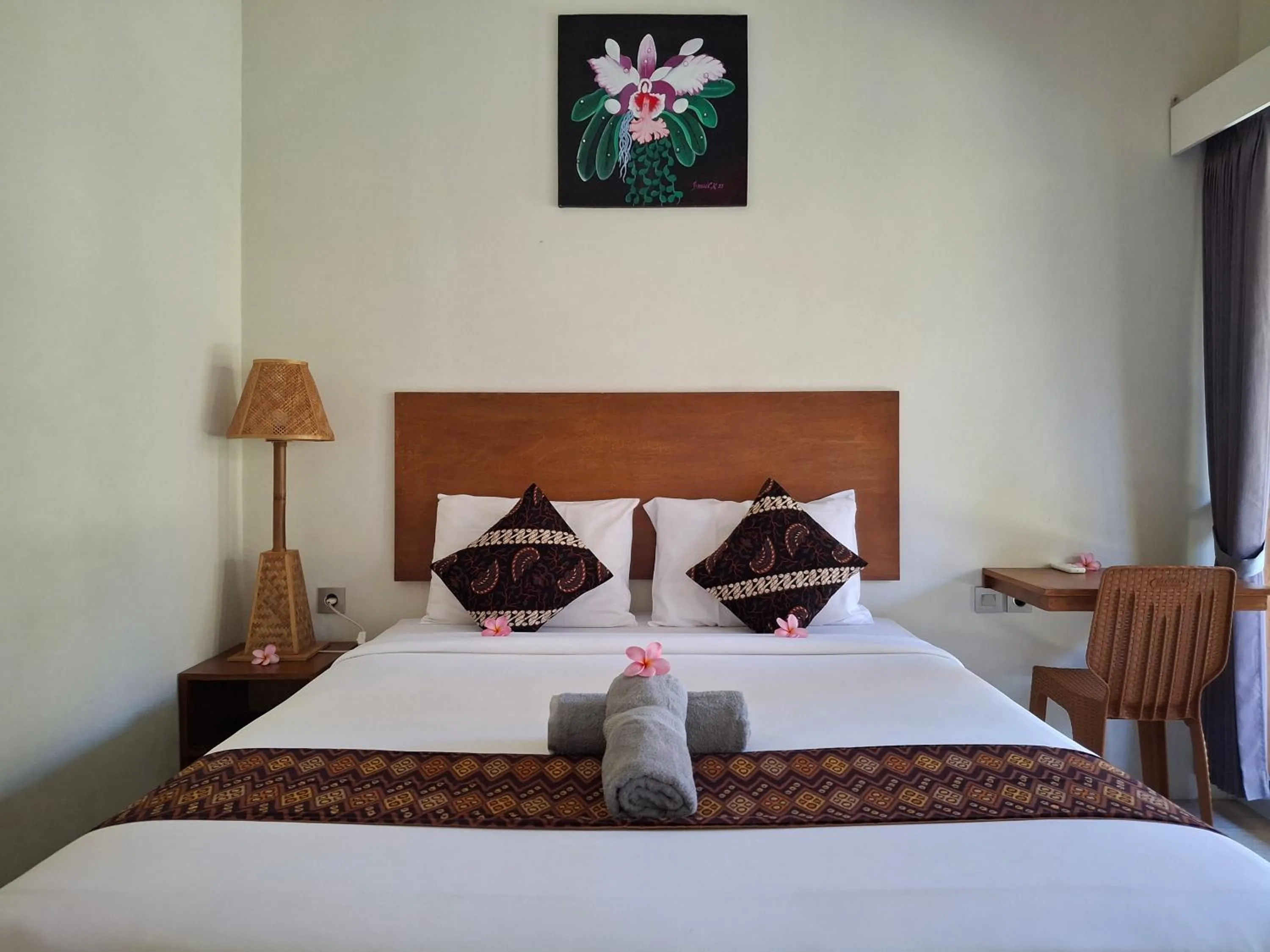 Bed in Sammy Cottage Senggigi