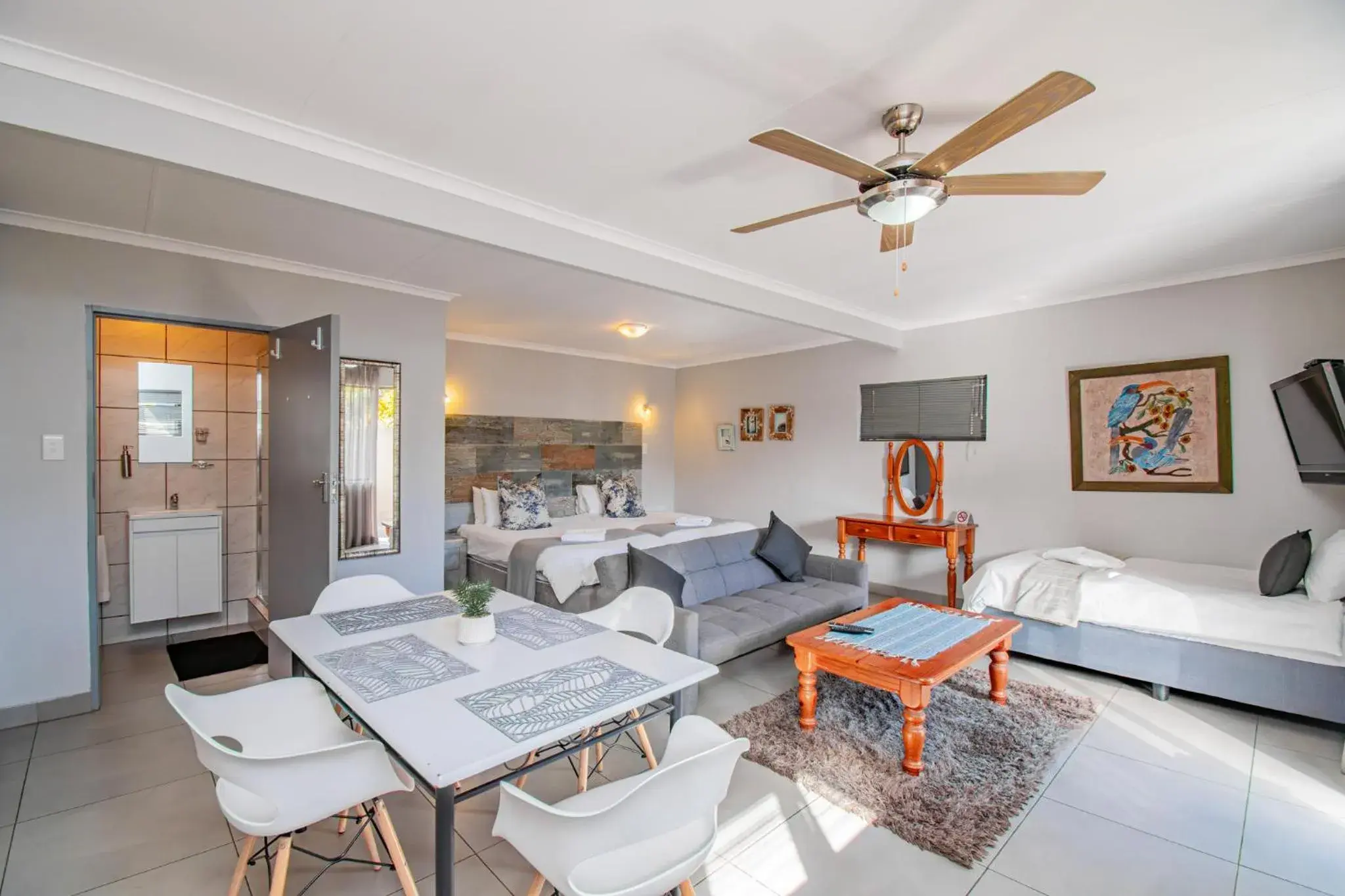 Comfort Apartment in Glen Maine Guest House Comfort Apartment in Glen Maine Guest House