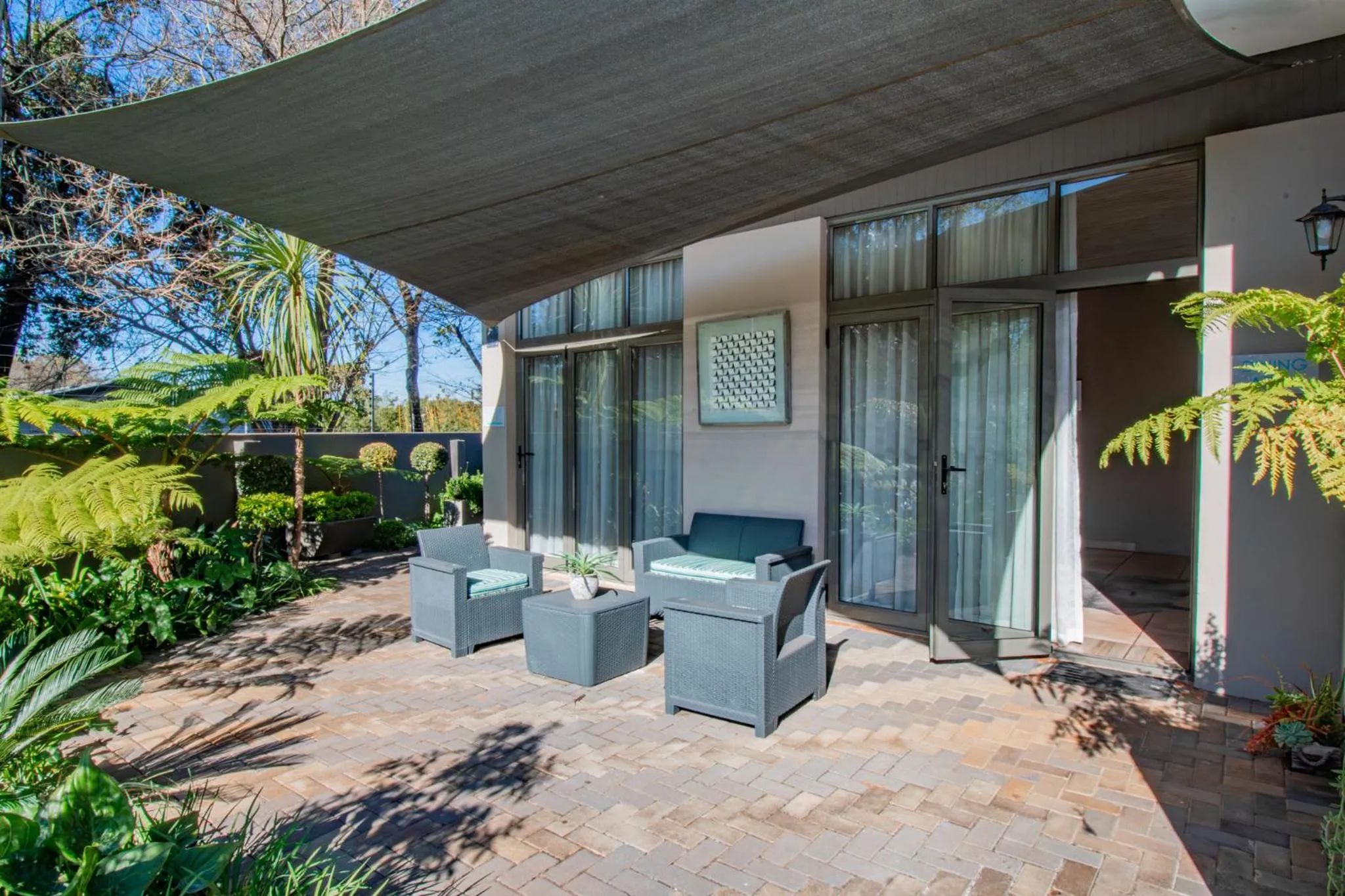 Property building in Glen Maine Guest House