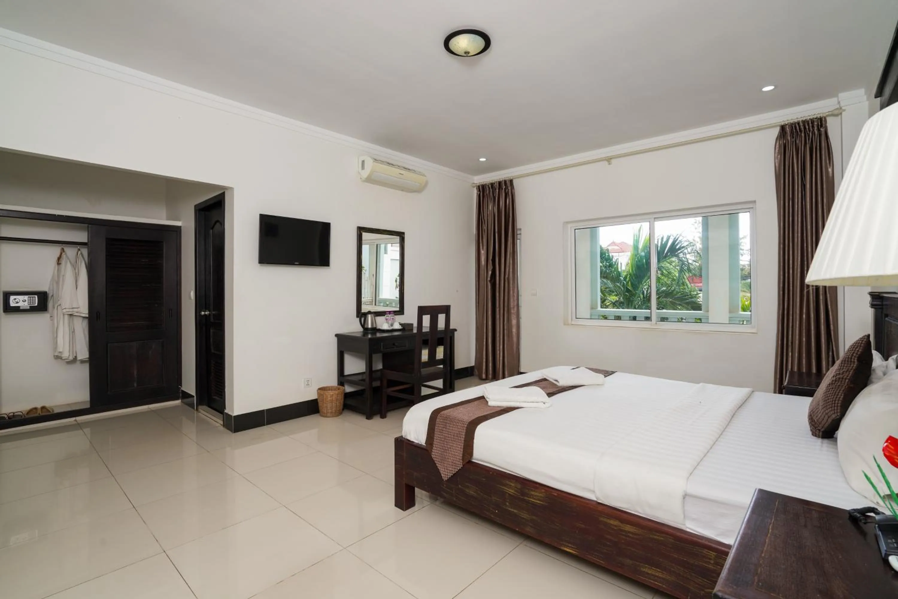 Bedroom, Bed in Tan Sokchea Boutique