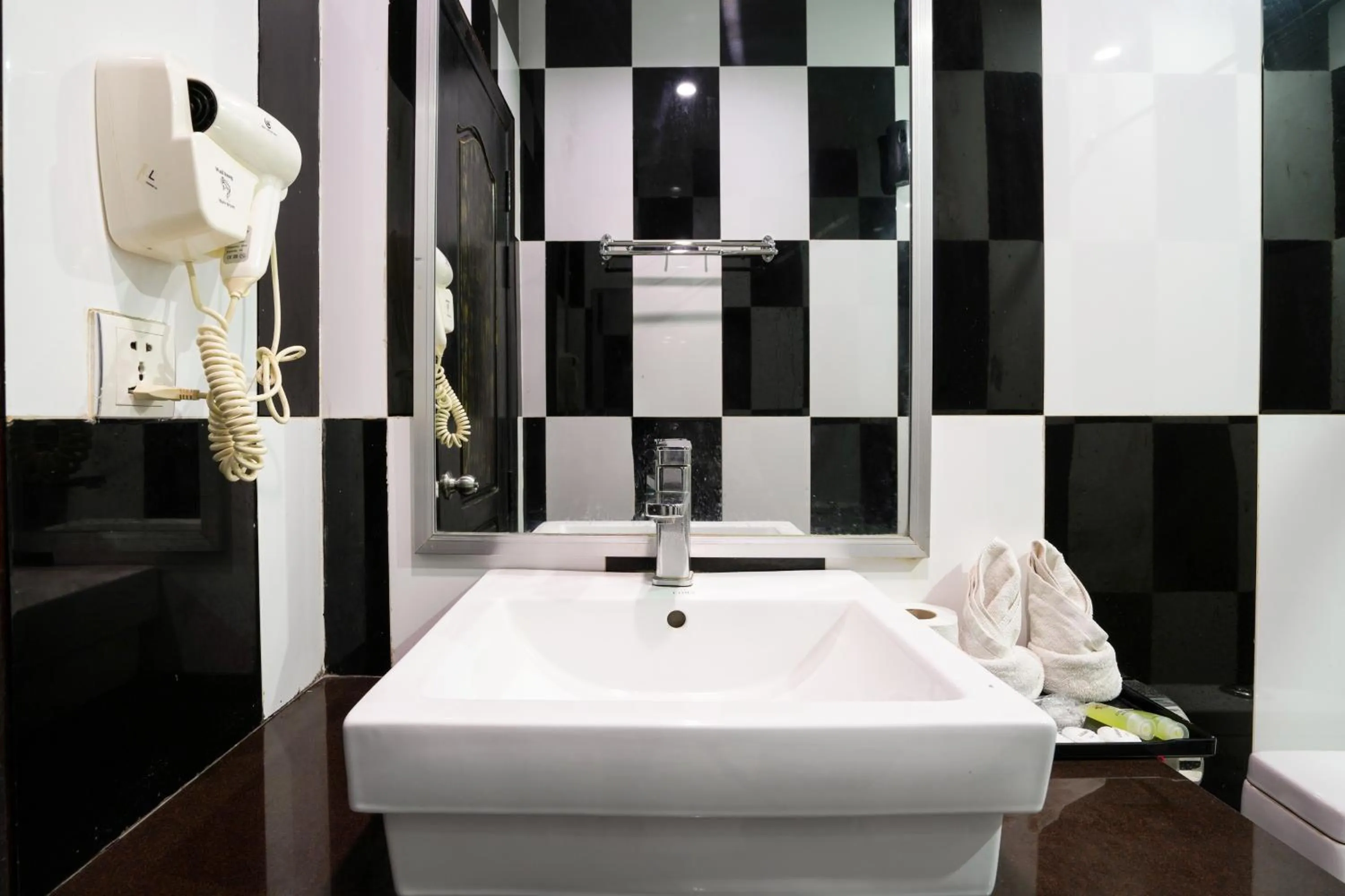 Bathroom in Tan Sokchea Boutique