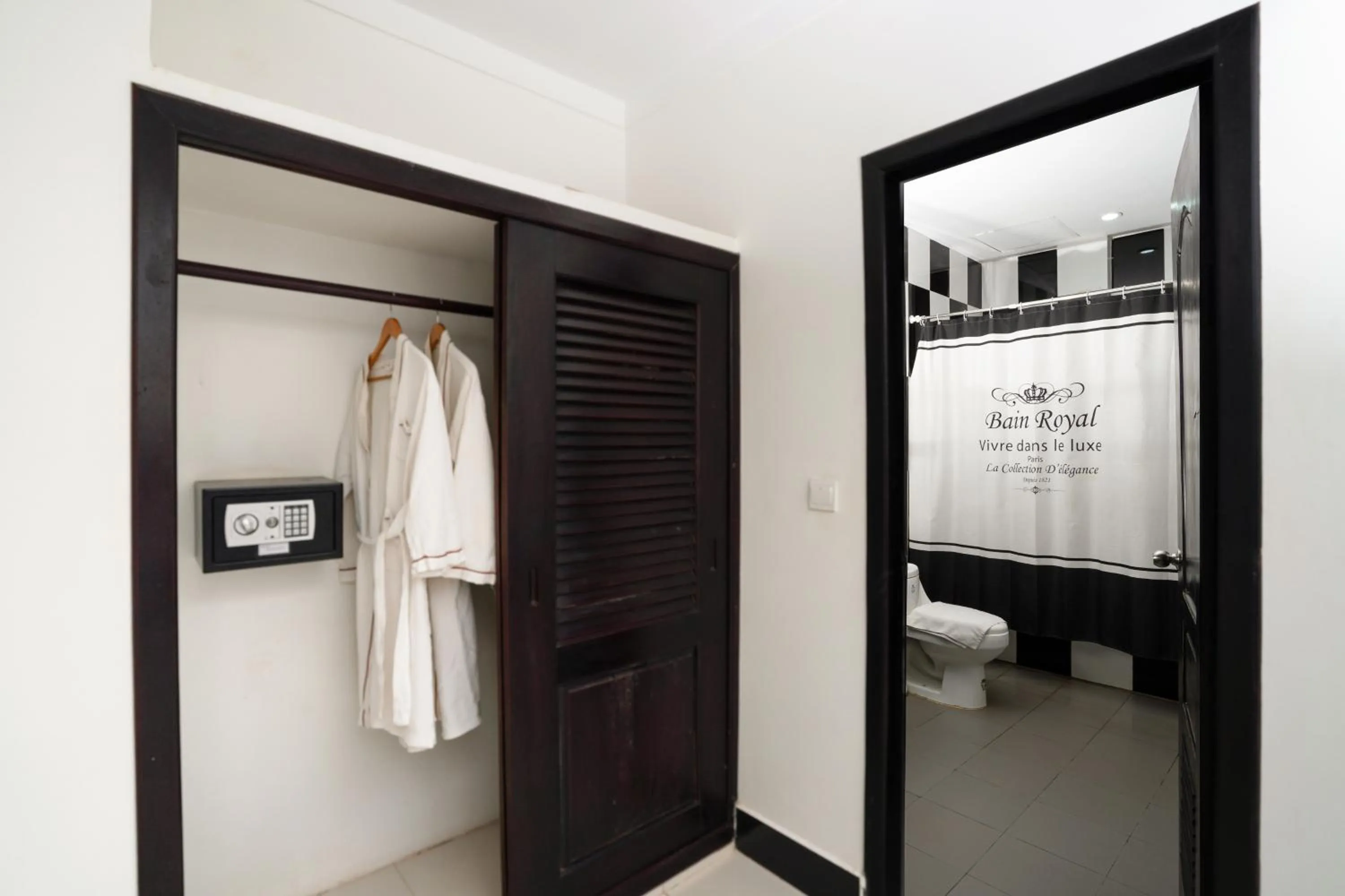 Shower in Tan Sokchea Boutique