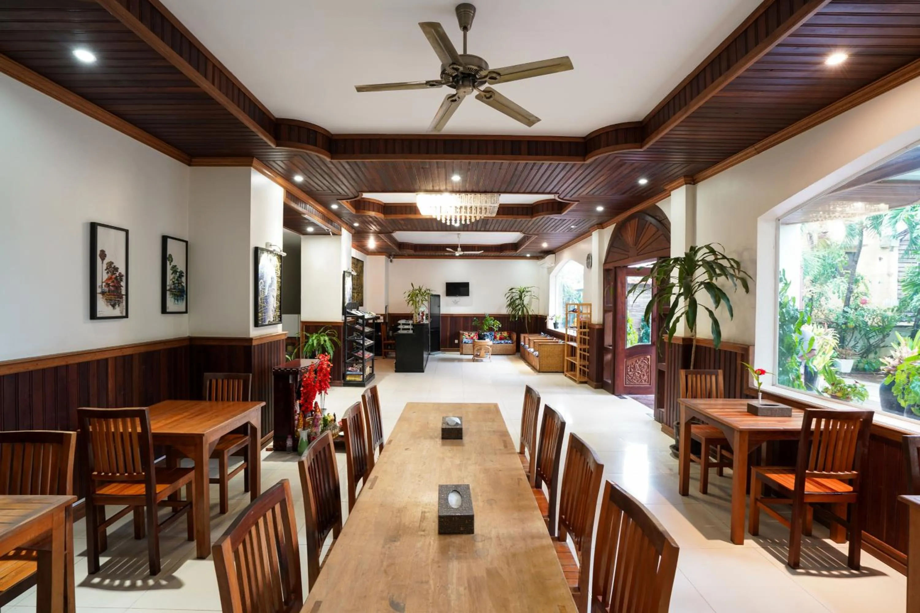 Restaurant/places to eat in Tan Sokchea Boutique