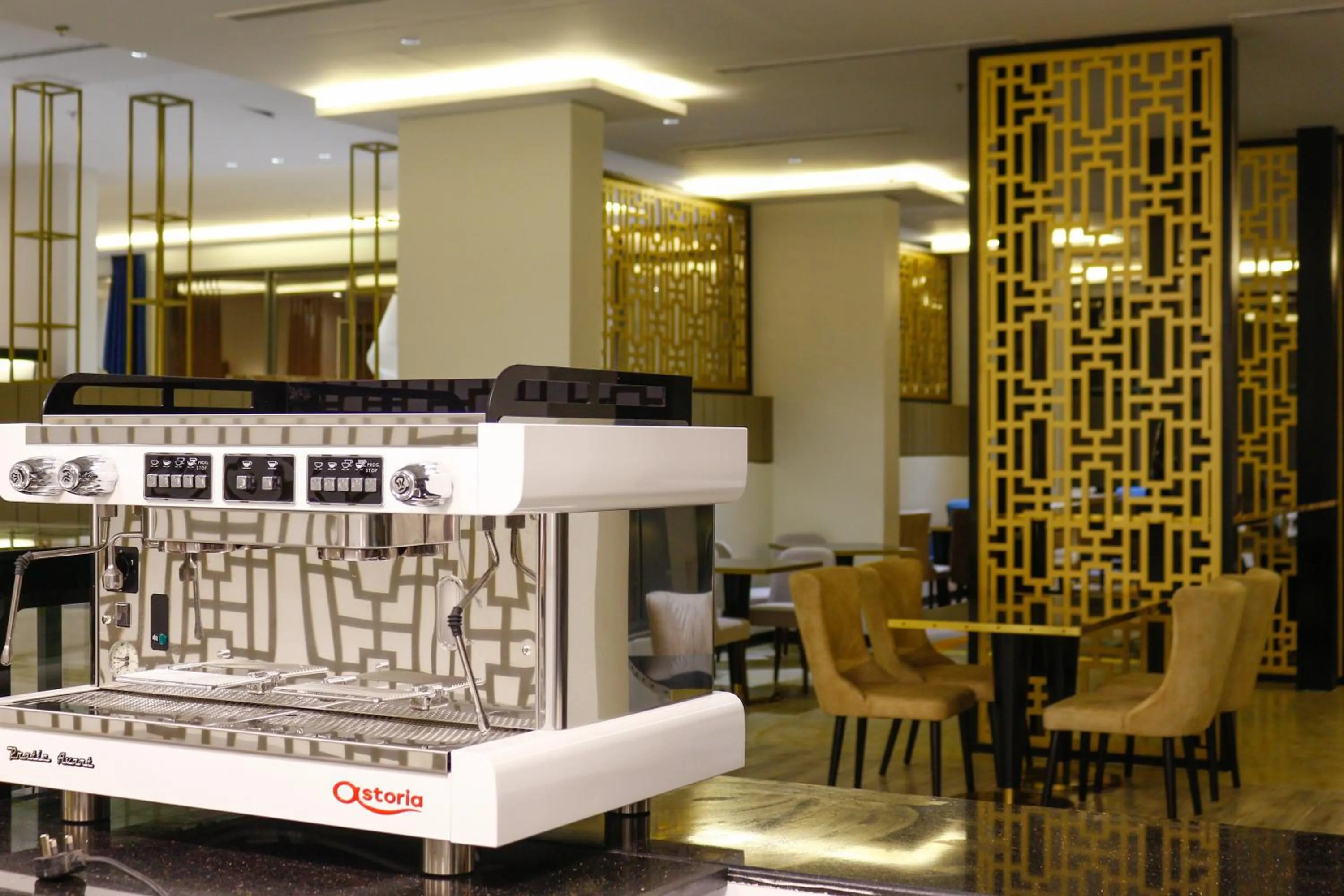 Restaurant/places to eat in Iris Boutique Taif Heart