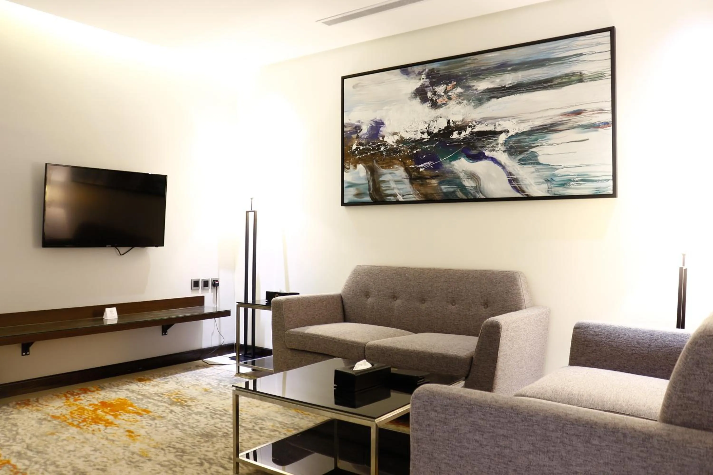 Communal lounge/ TV room in Iris Boutique Taif Heart