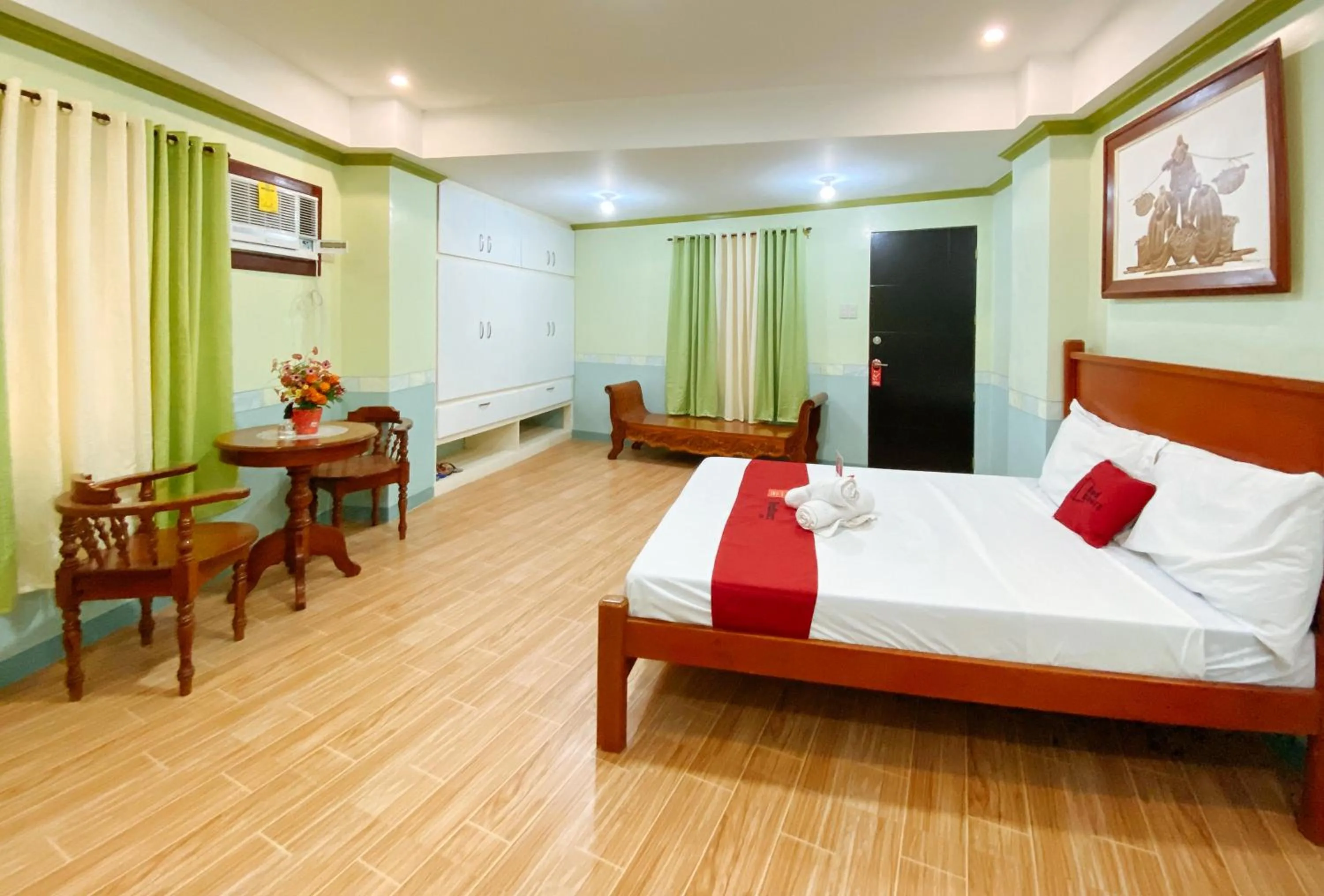 Bed in RedDoorz @ Calapandayan Subic Zambales