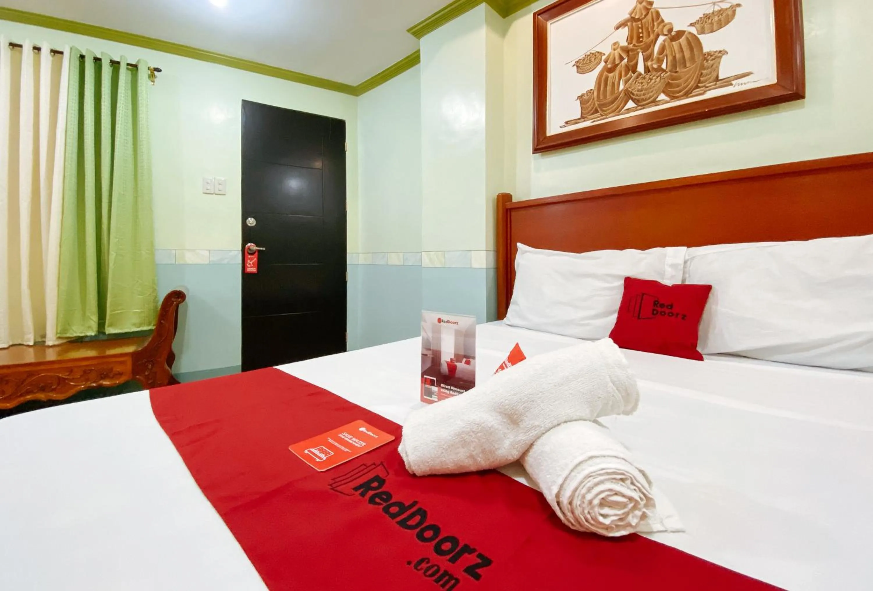 Bed in RedDoorz @ Calapandayan Subic Zambales