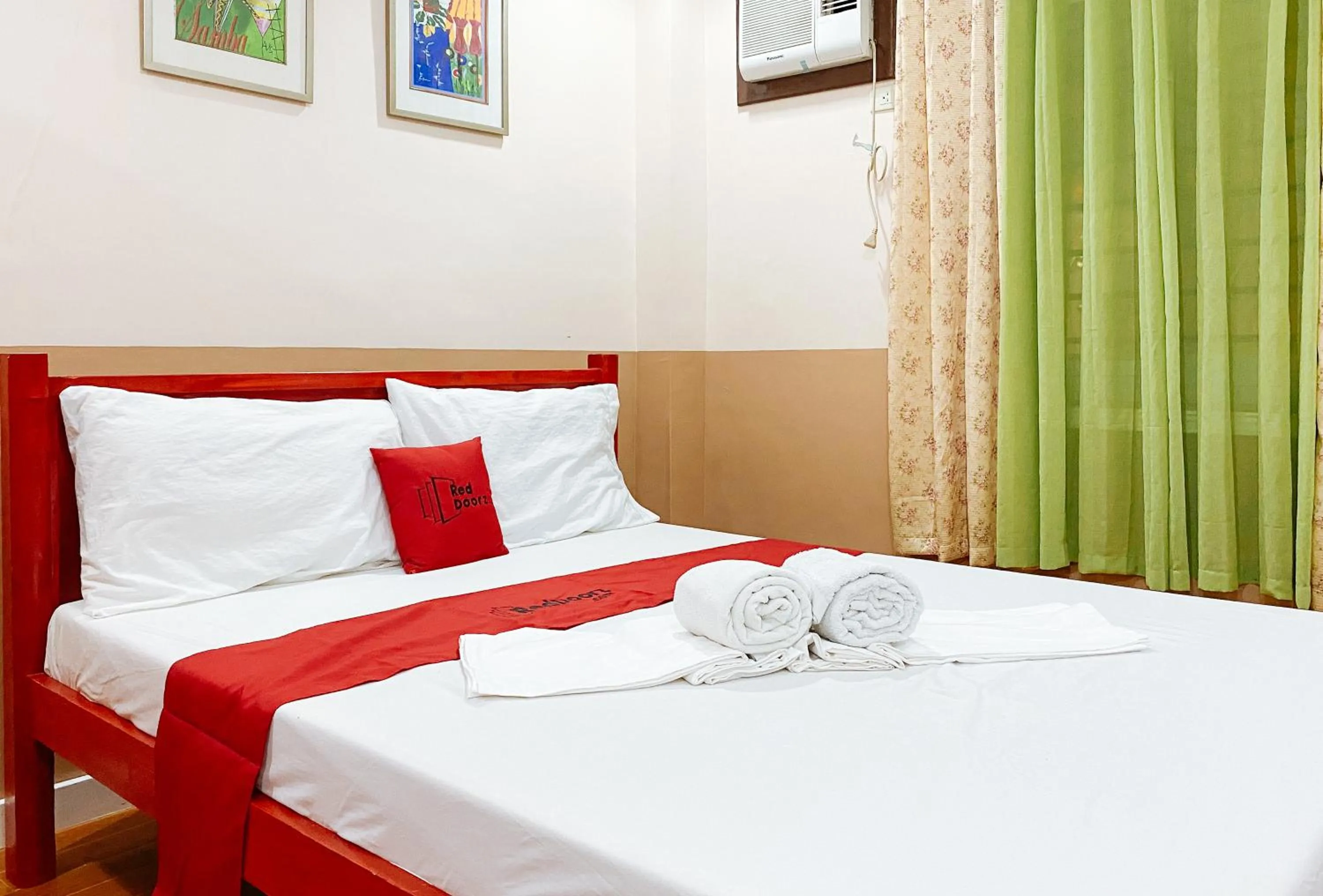 Bed in RedDoorz @ Calapandayan Subic Zambales