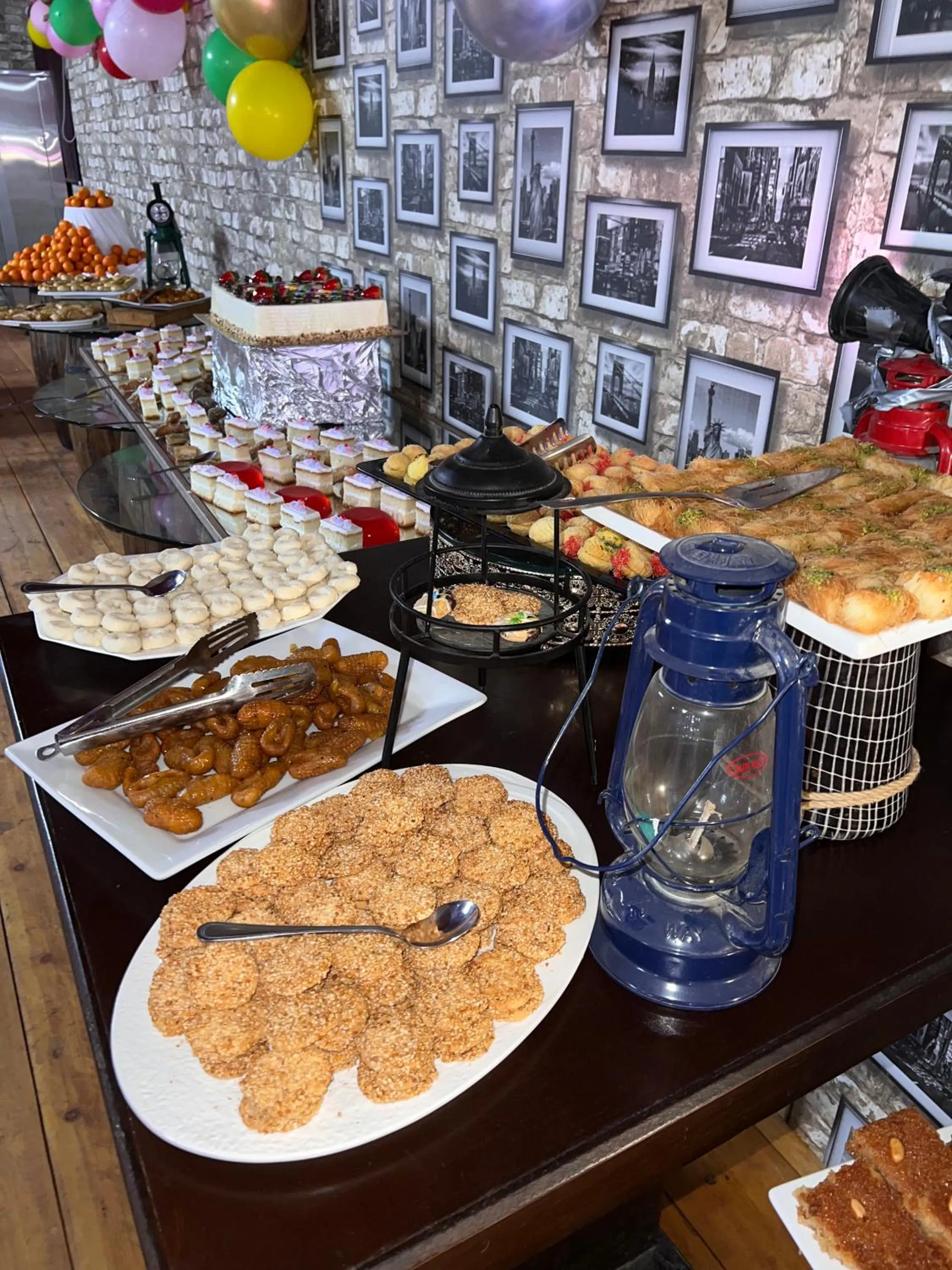 Dinner in Rum Oasis Luxury Camp