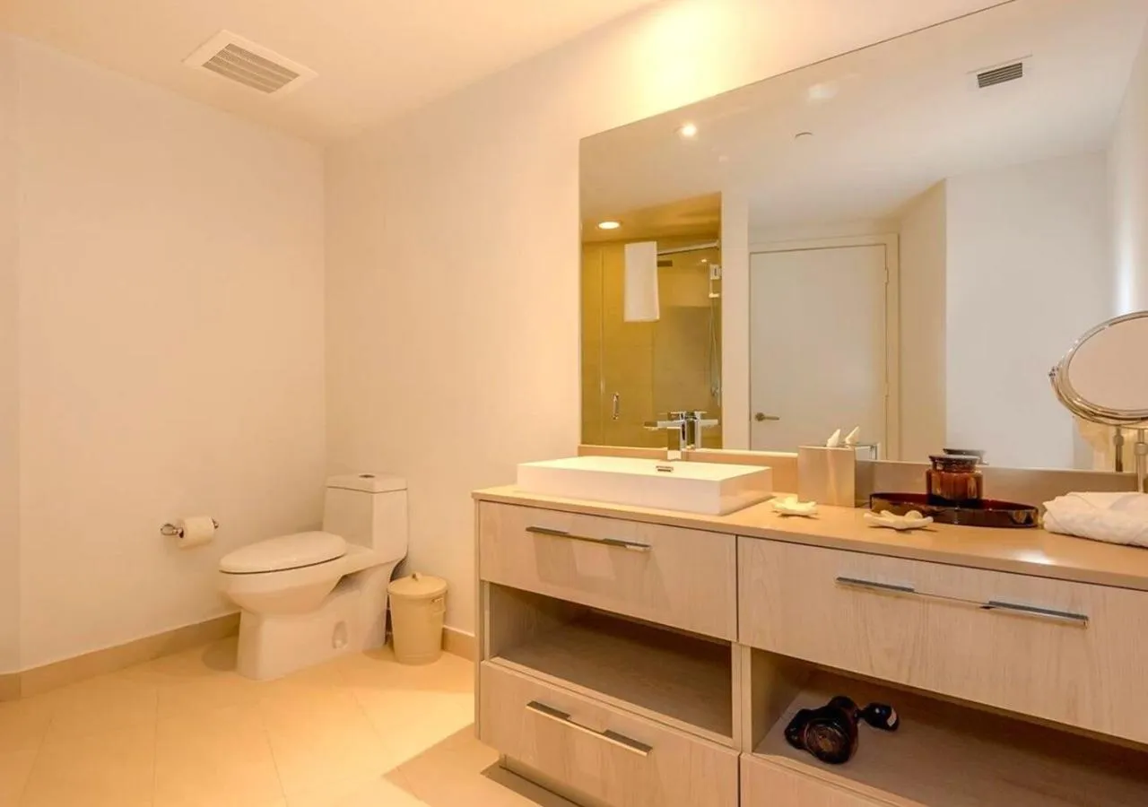 Hyde Resorts on Miami Hollywood by MRA