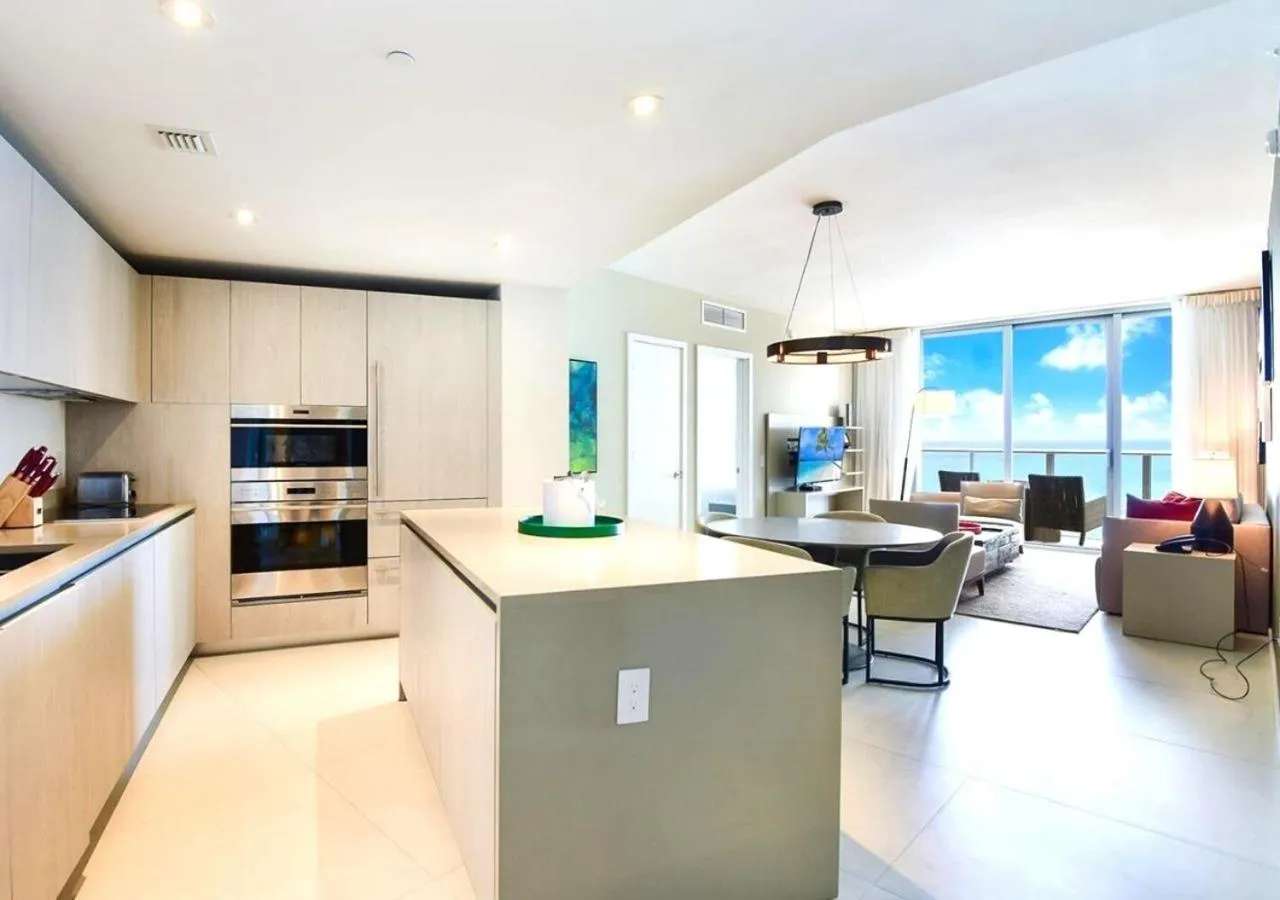 Hyde Resorts on Miami Hollywood by MRA