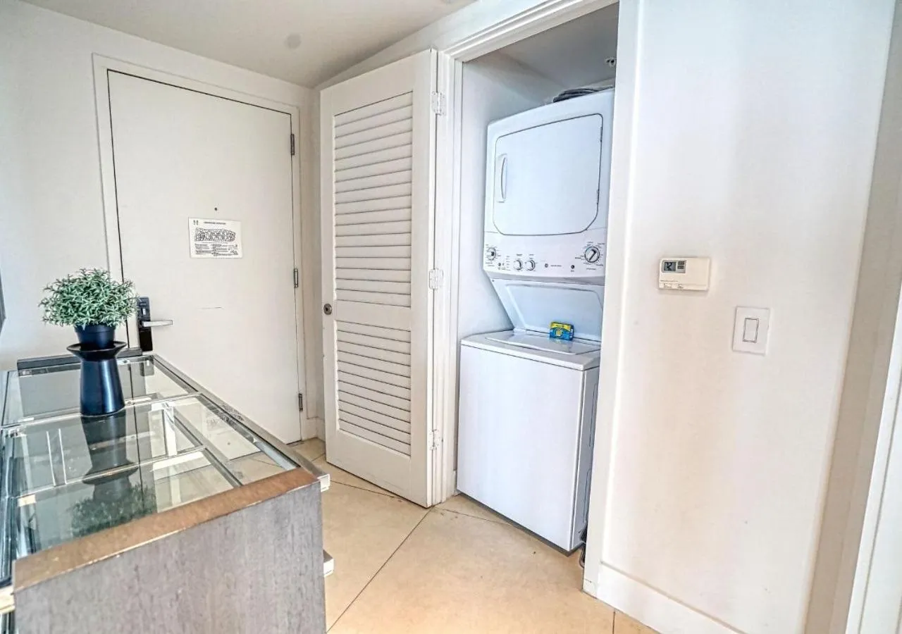 Hyde Resorts on Miami Hollywood by MRA