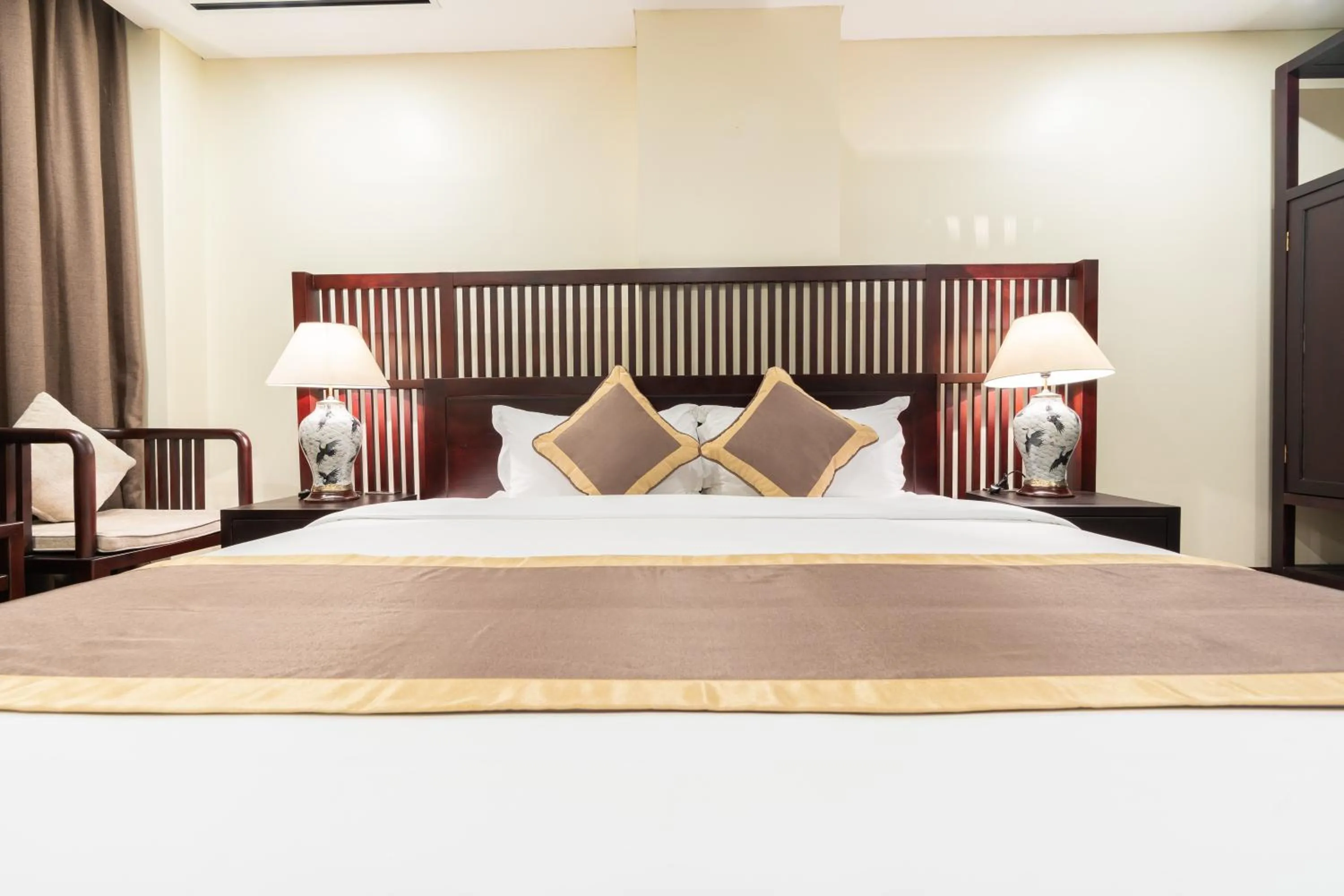 Bed in Tam Chuc Complex