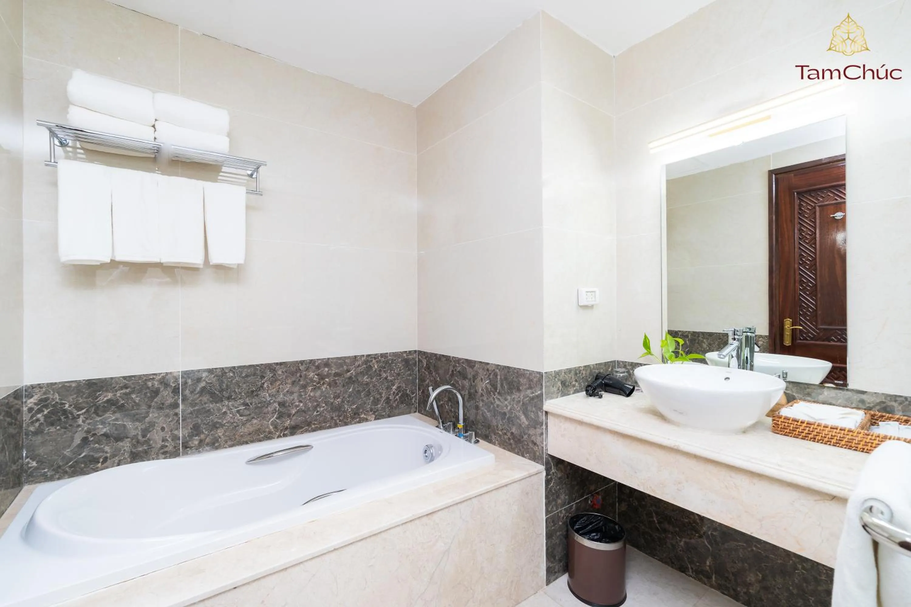 Bathroom in Tam Chuc Complex