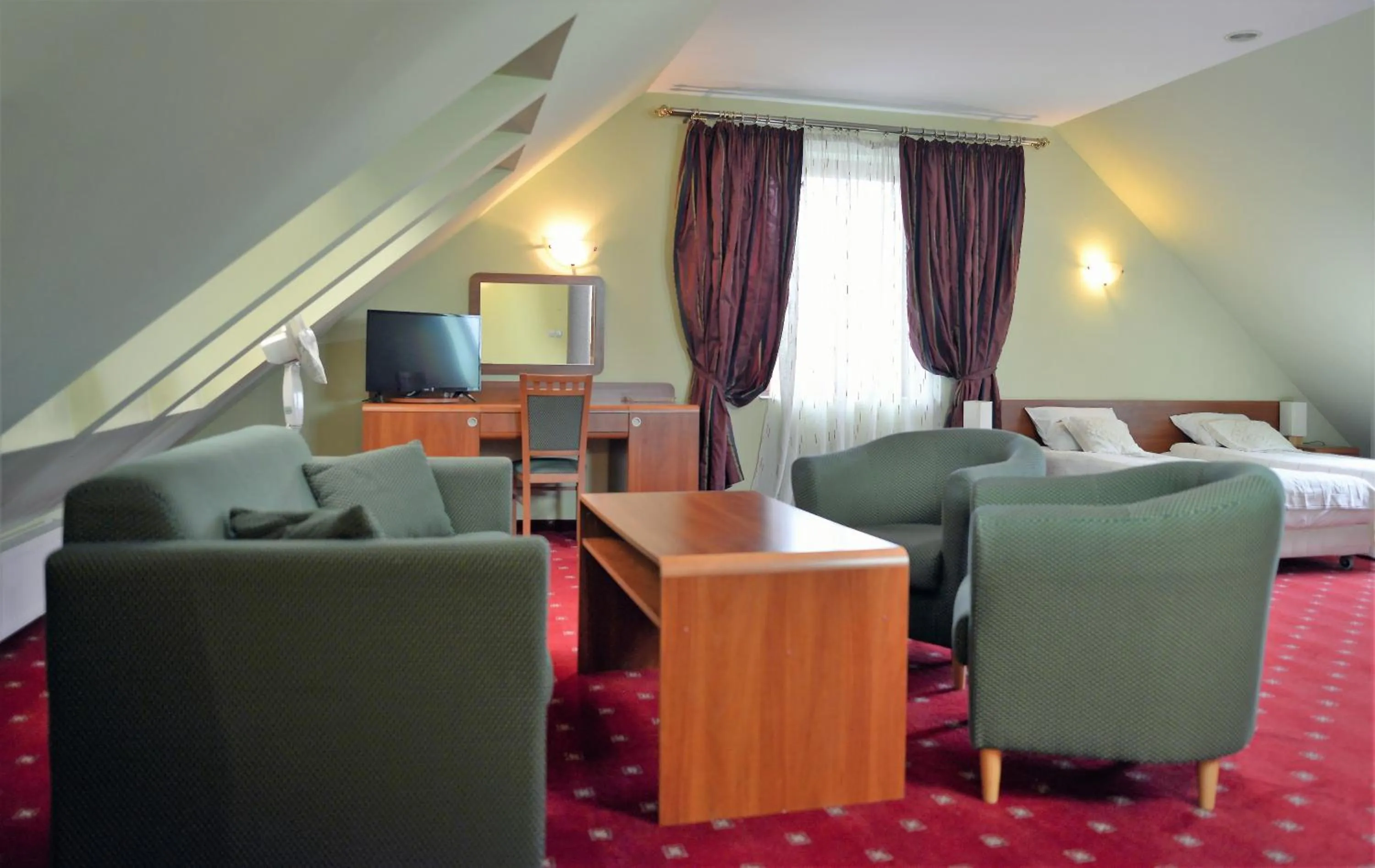 TV and multimedia, Bed in Gościniec Czarci Młyn