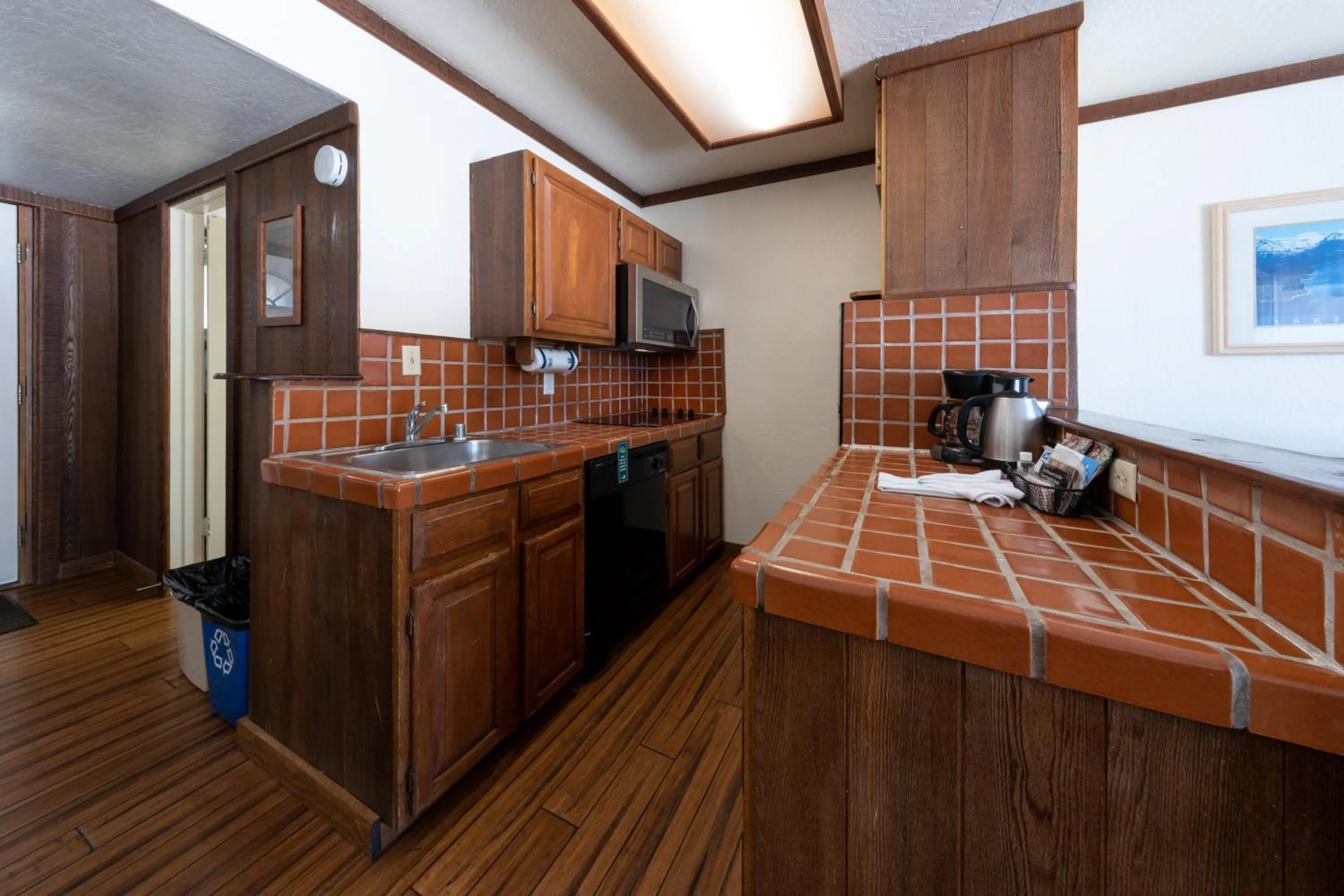 Kitchen or kitchenette in Tahoe Sands Resort