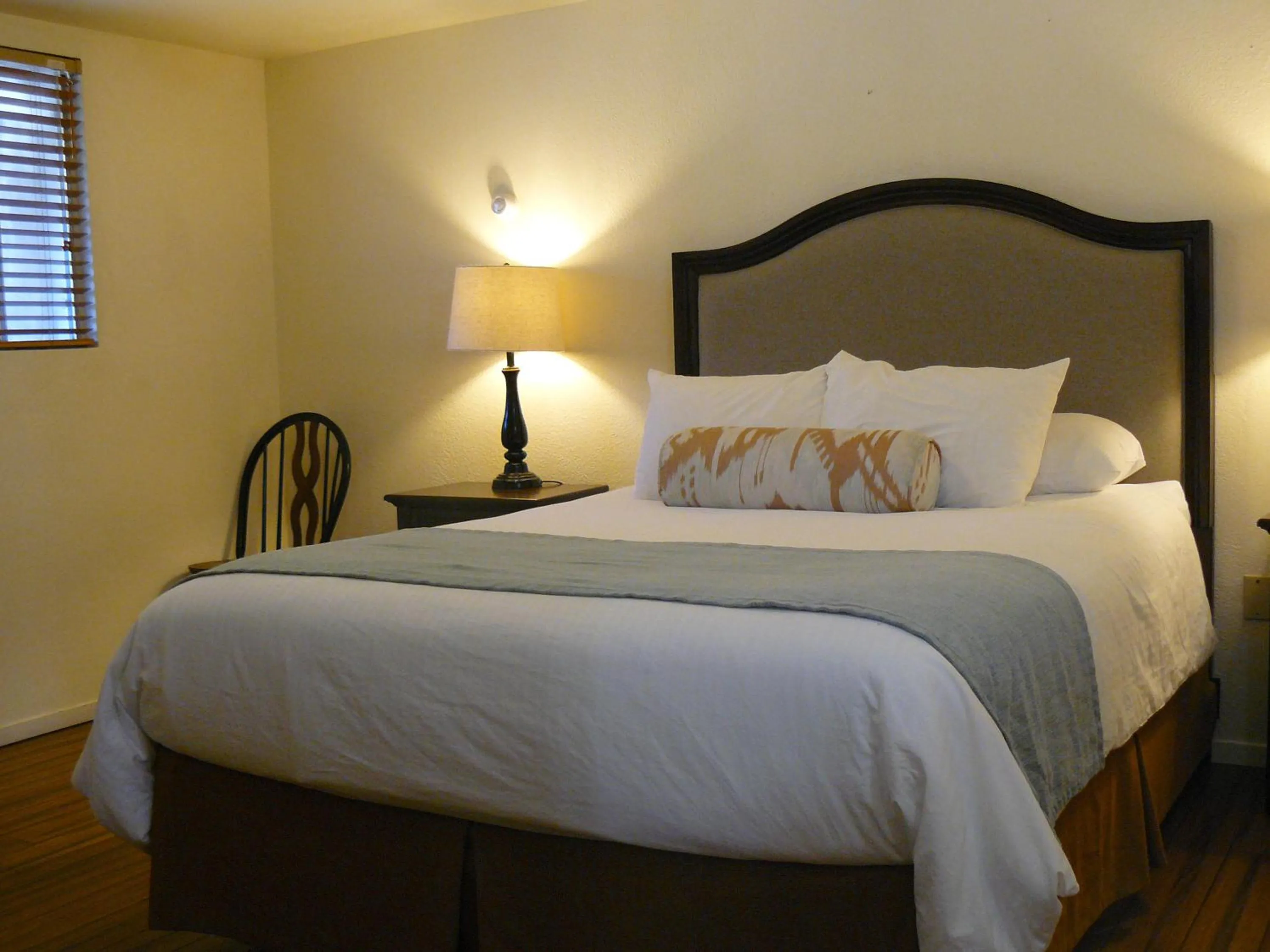 Bedroom in Tahoe Sands Resort