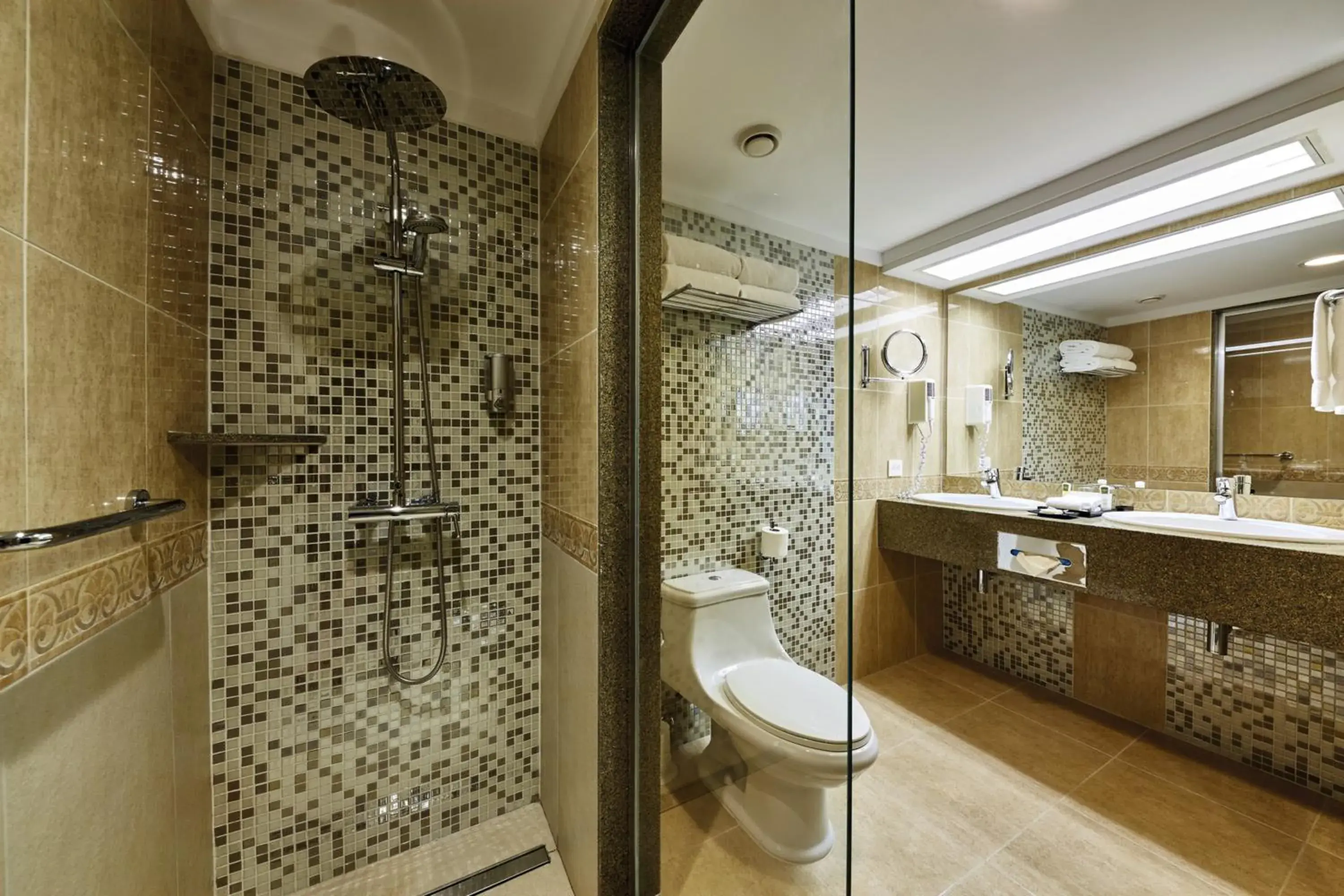 2 Bedroom Junior Suite Ocean View - single occupancy in Riu Palace Paradise Island - Adults Only - All Inclusive 2 Bedroom Junior Suite Ocean View - single occupancy in Riu Palace Paradise Island - Adults Only - All Inclusive