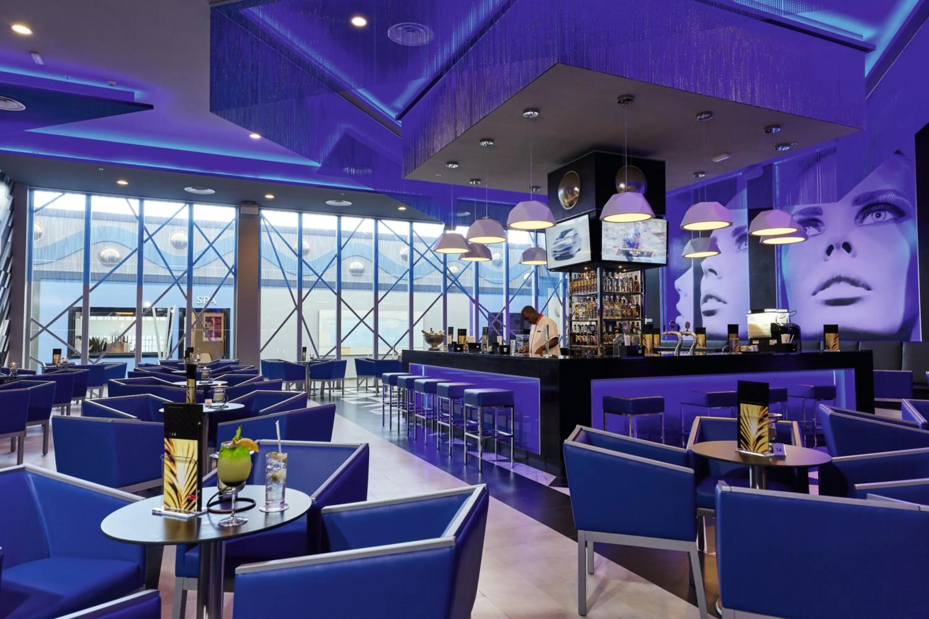 Lounge or bar in Riu Palace Paradise Island - Adults Only - All Inclusive