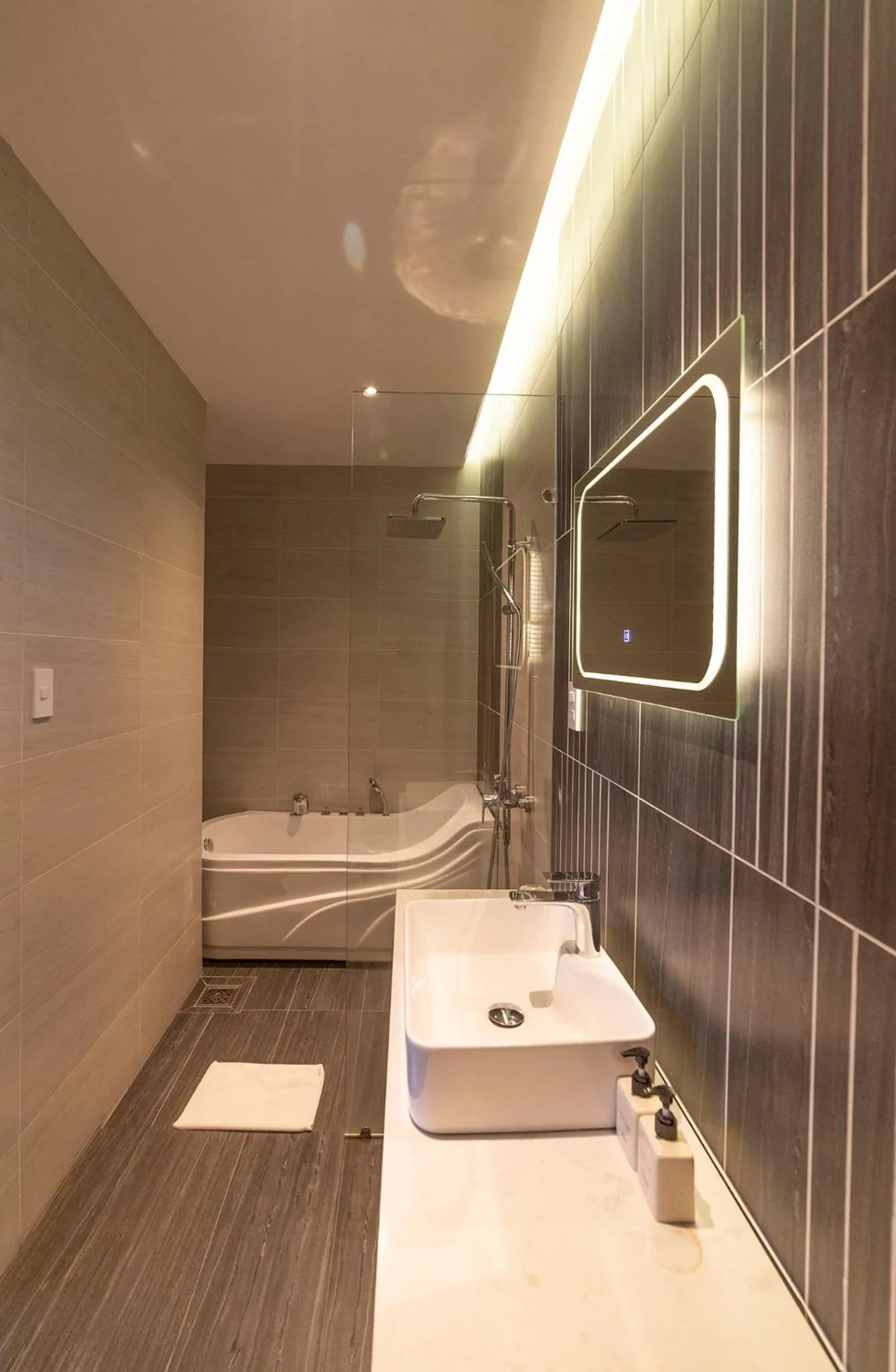 Bathroom in Stillus Boutique Hotel Dalat