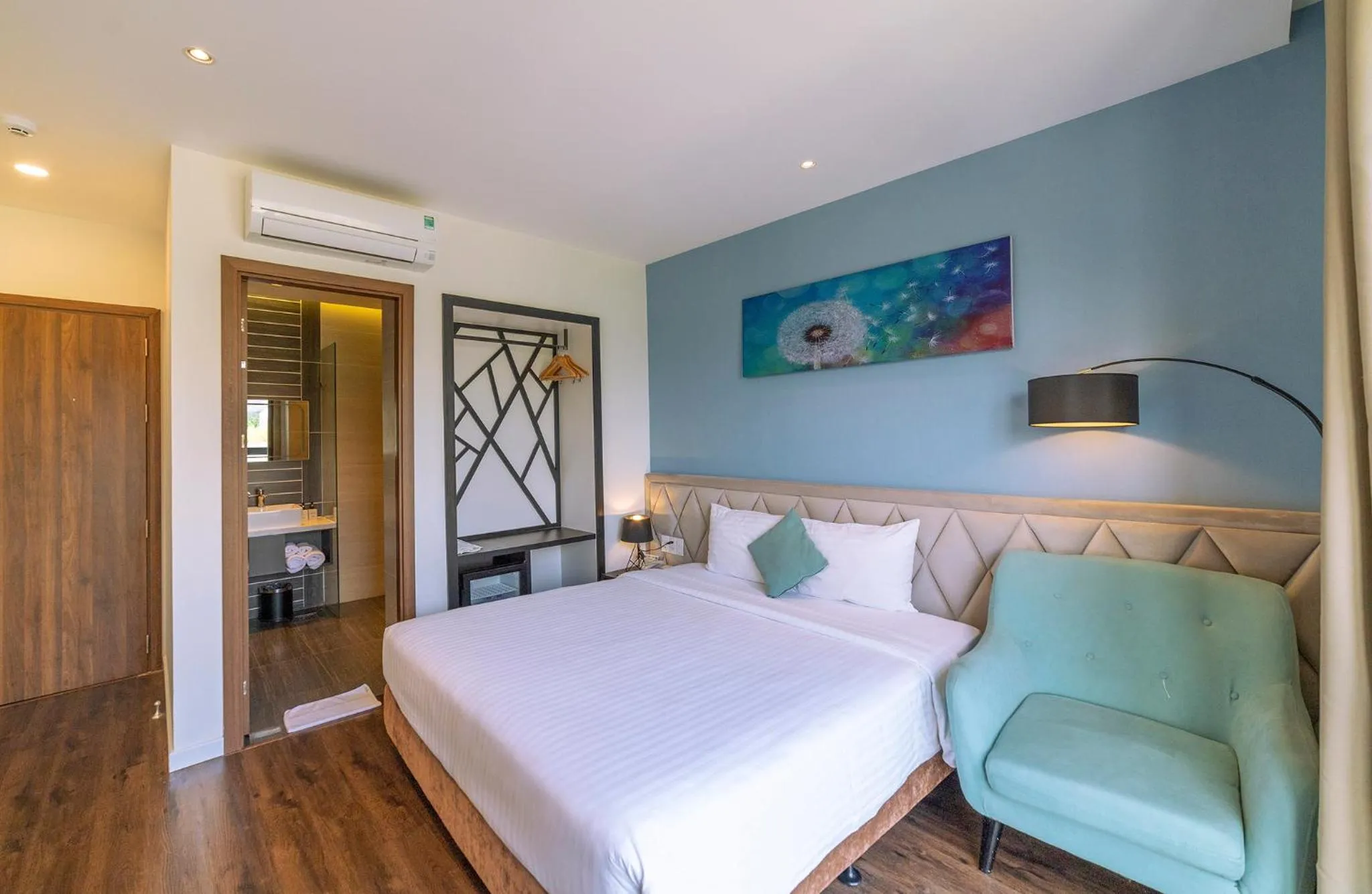 Bed in Stillus Boutique Hotel Dalat