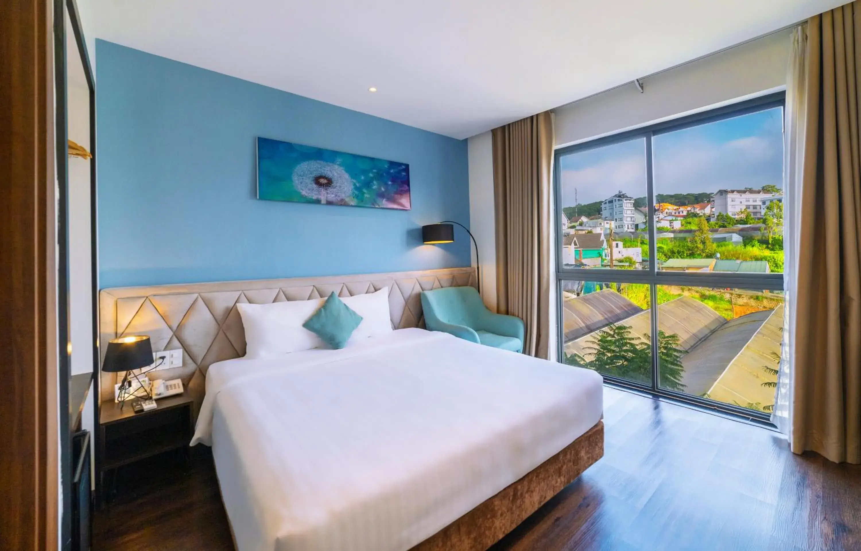 Deluxe Double Room with Window - single occupancy in Stillus Boutique Hotel Dalat Deluxe Double Room with Window - single occupancy in Stillus Boutique Hotel Dalat