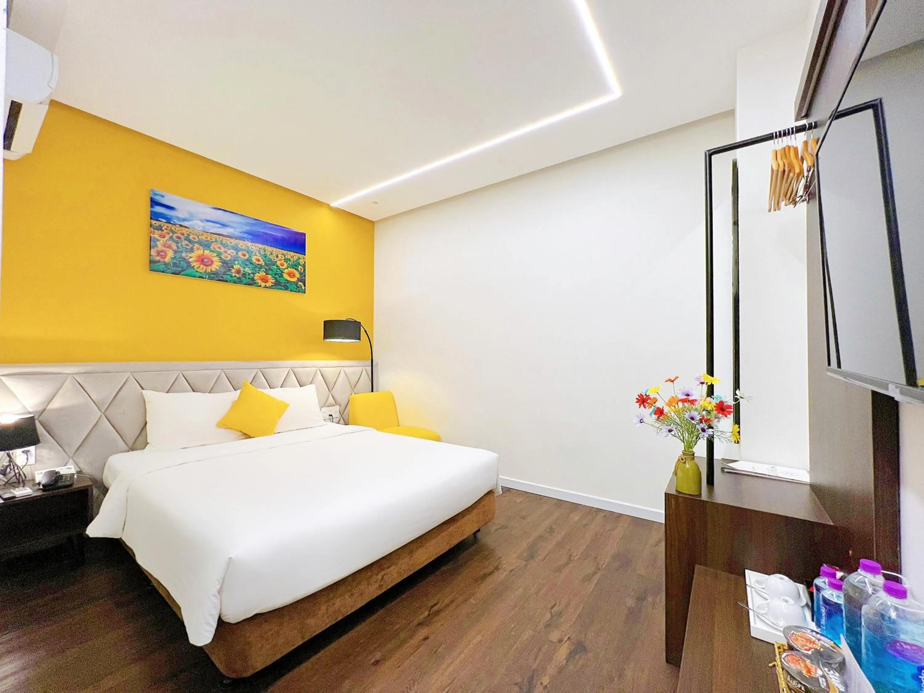 TV and multimedia in Stillus Boutique Hotel Dalat