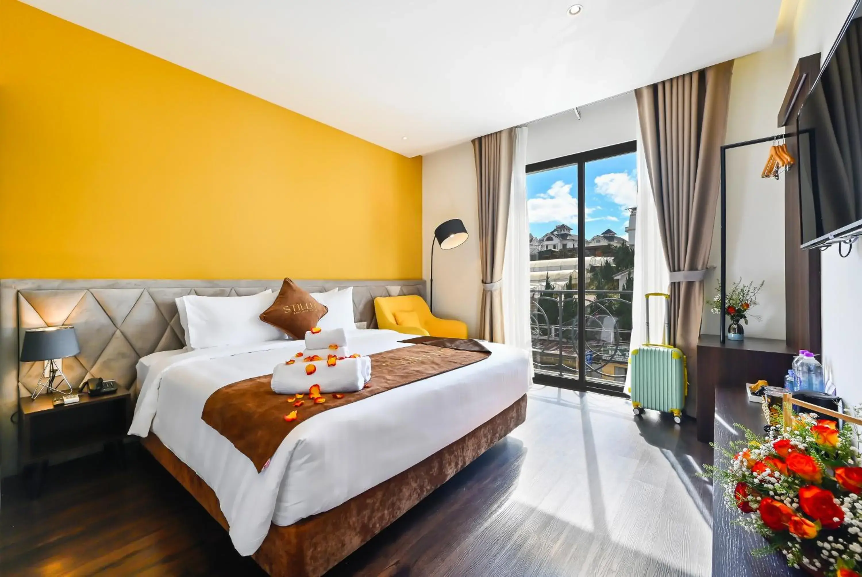 Premier Double Room with City View - single occupancy in Stillus Boutique Hotel Dalat Premier Double Room with City View - single occupancy in Stillus Boutique Hotel Dalat