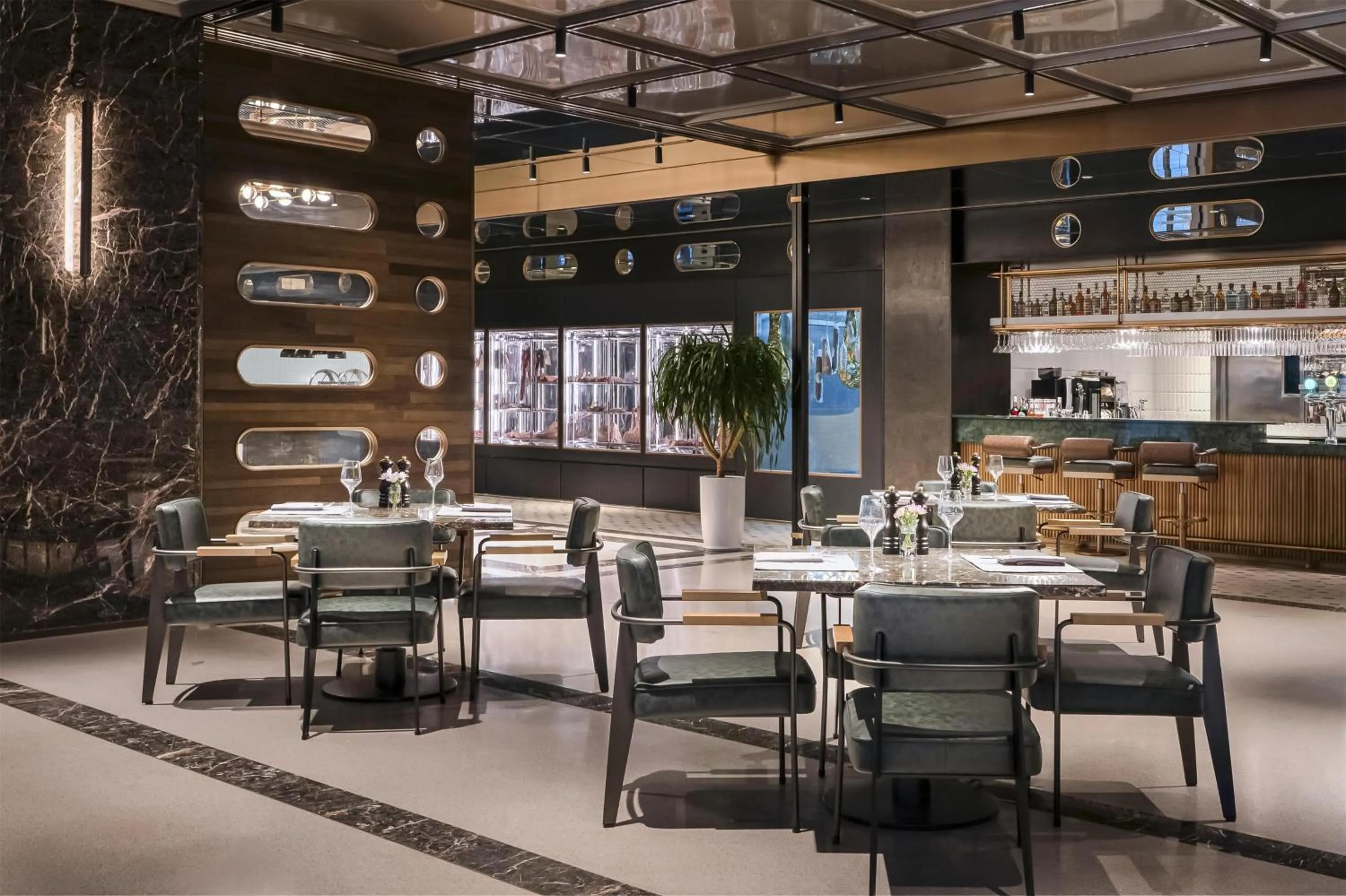 Restaurant/places to eat in Kempinski Hotel Jinan