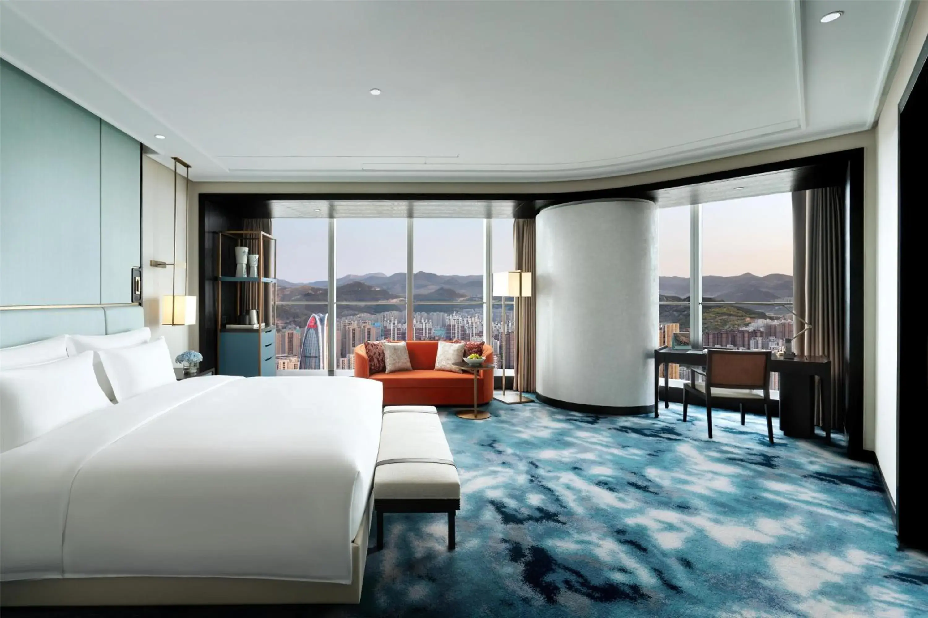 Deluxe Skyline City View King Room in Kempinski Hotel Jinan Deluxe Skyline City View King Room in Kempinski Hotel Jinan