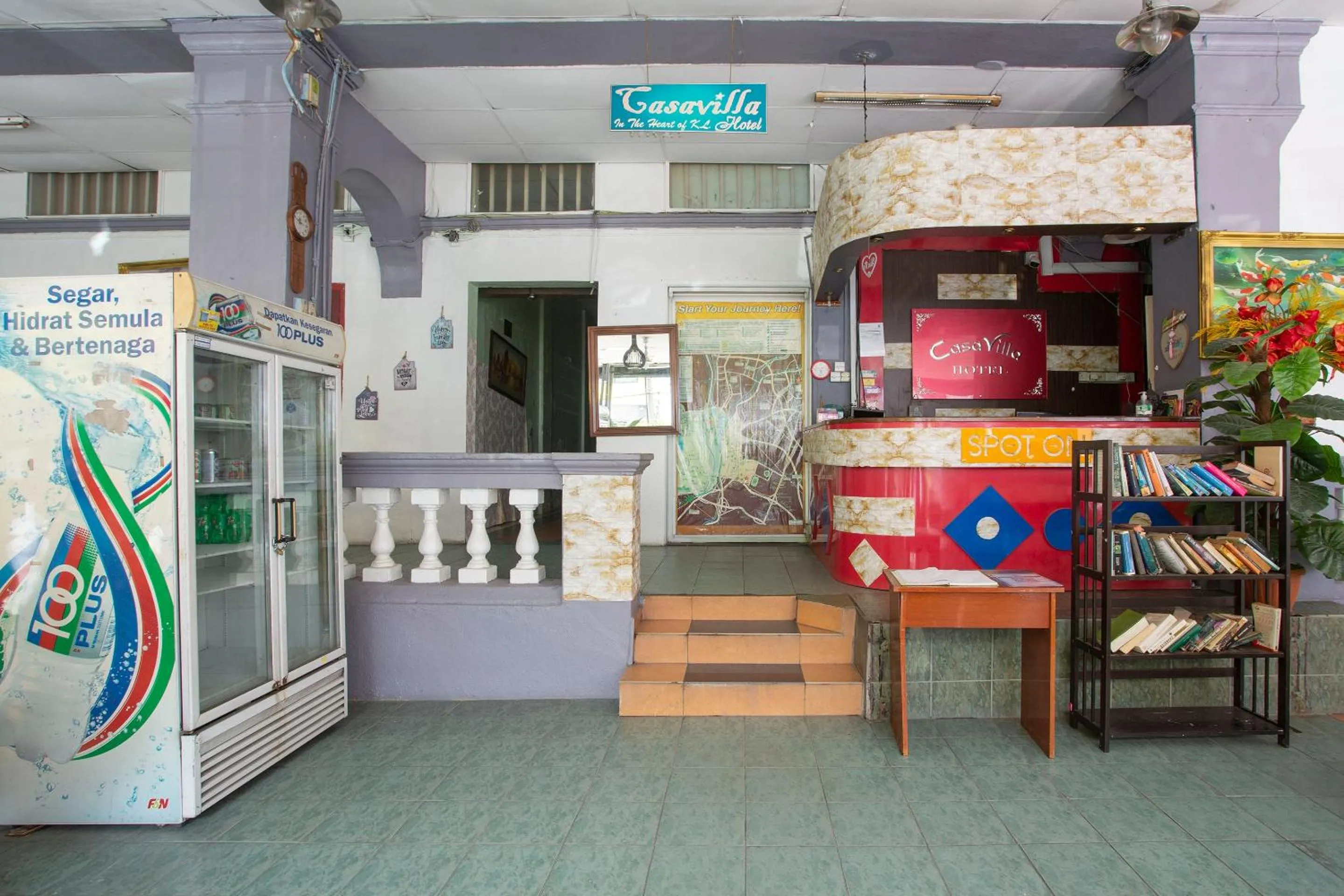 Lobby or reception in SPOT ON 90137 Casavilla Hotel Pudu