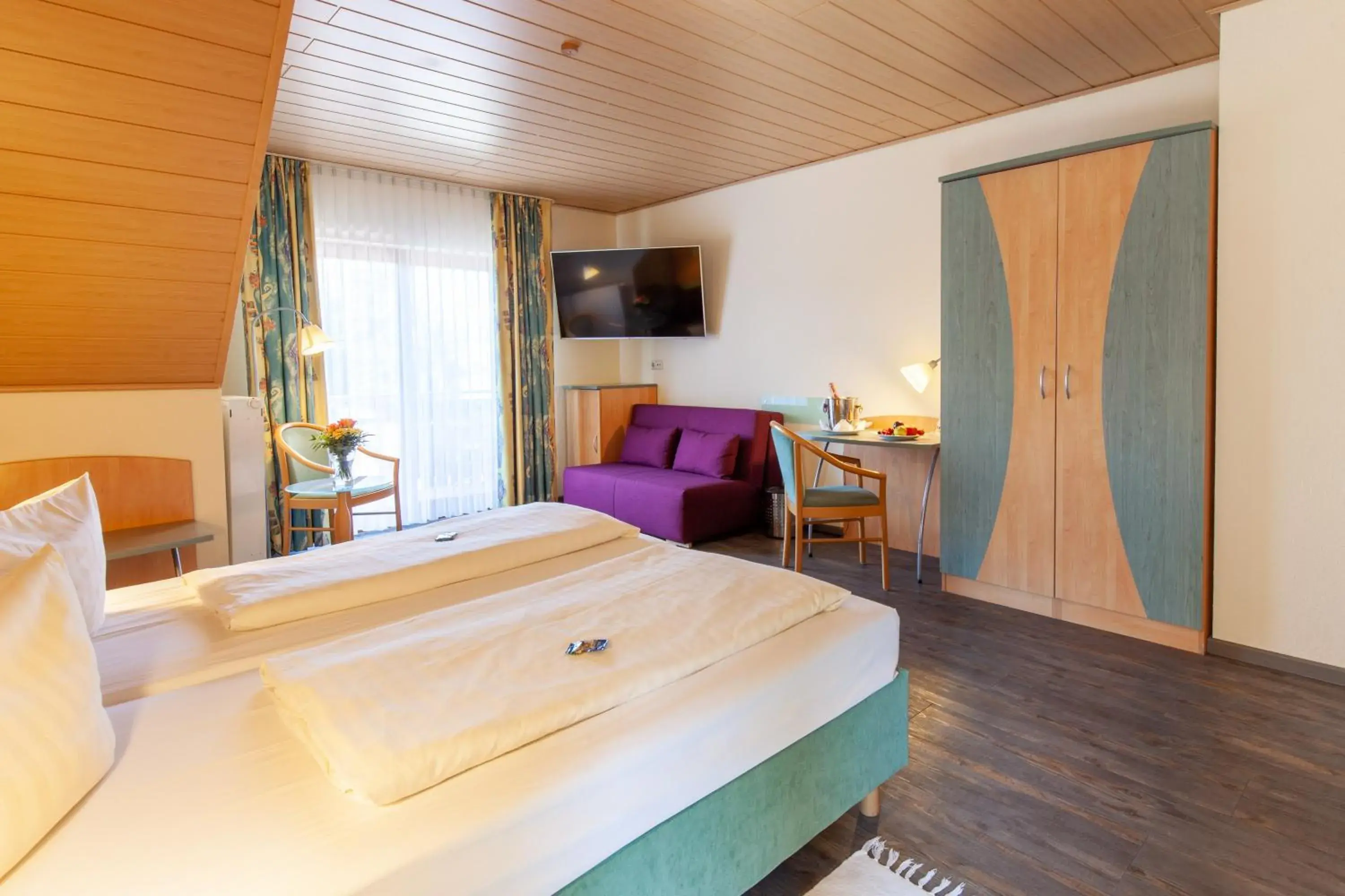 Triple Room with Balcony in Landgasthof 'Zur Quelle' Triple Room with Balcony in Landgasthof 'Zur Quelle'