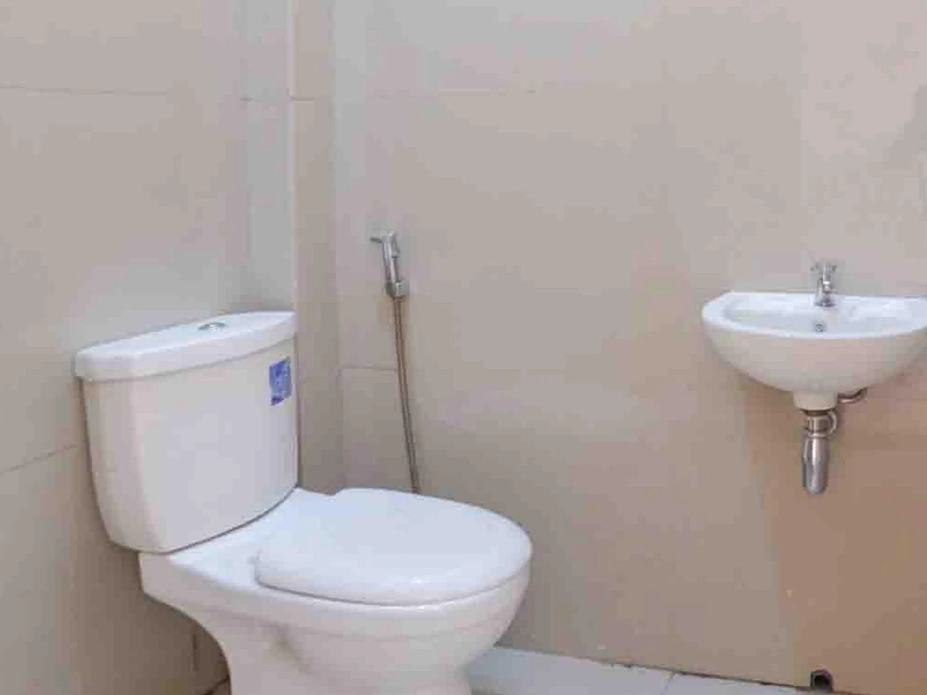 Artayya Puri 2 near Alun Alun Caruban Mitra RedDoorz