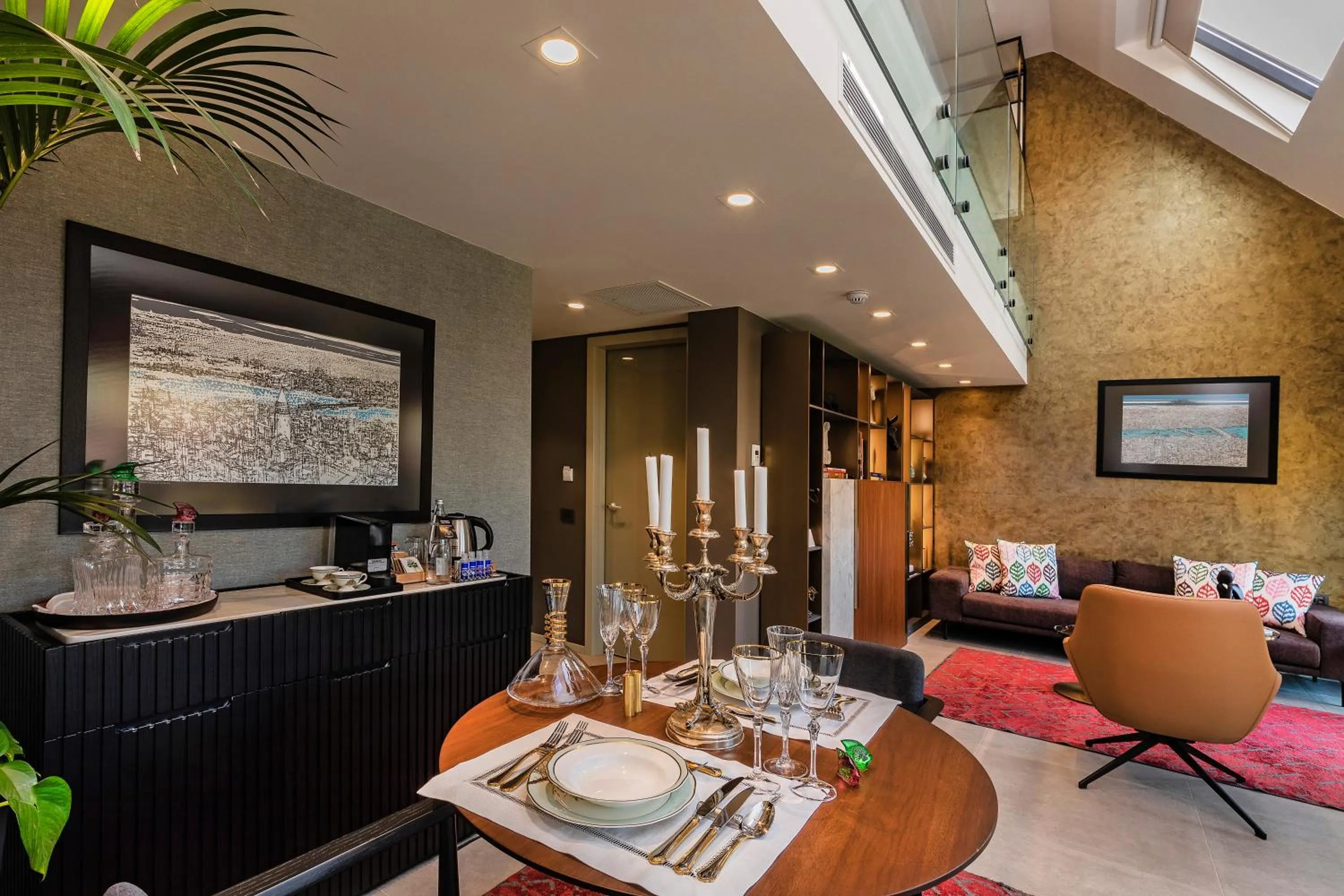 Living room in Aya Sultanahmet Hotel