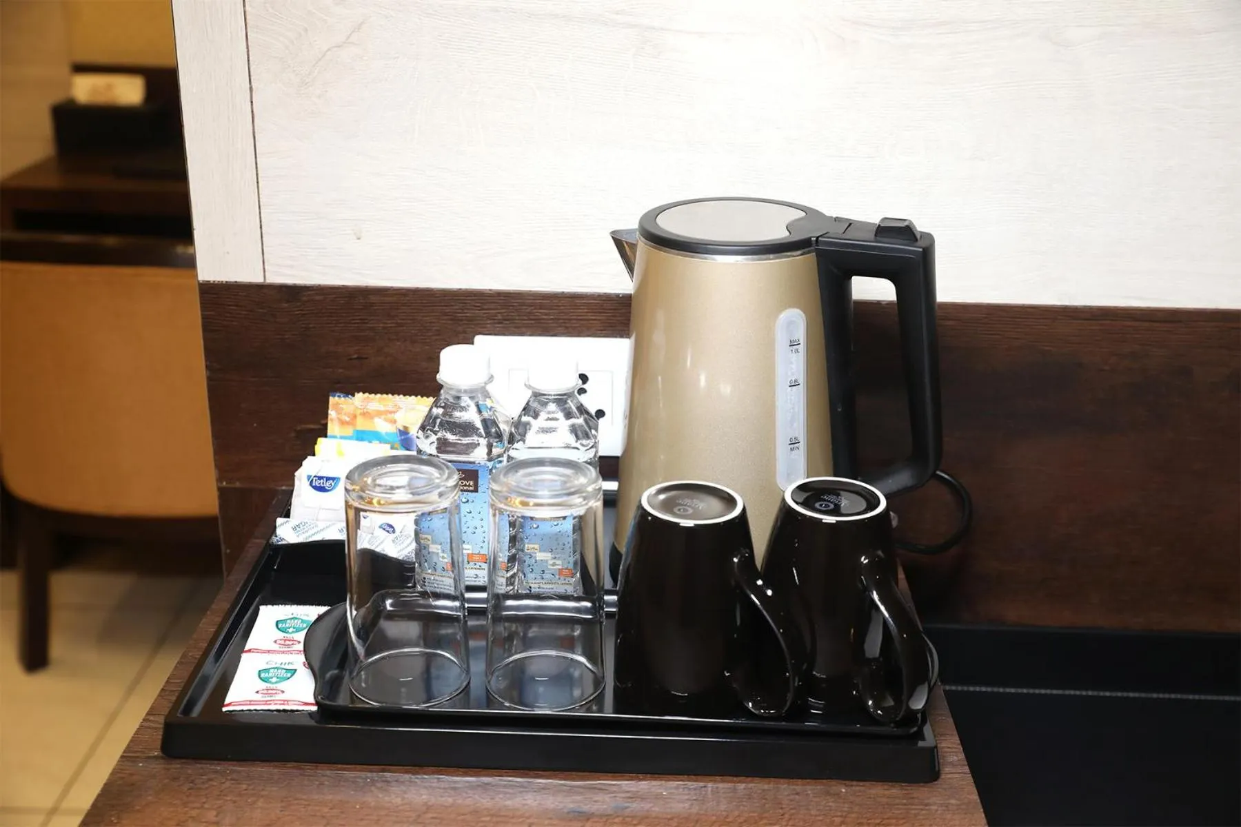 Coffee/tea facilities in Hotel Foxglove International