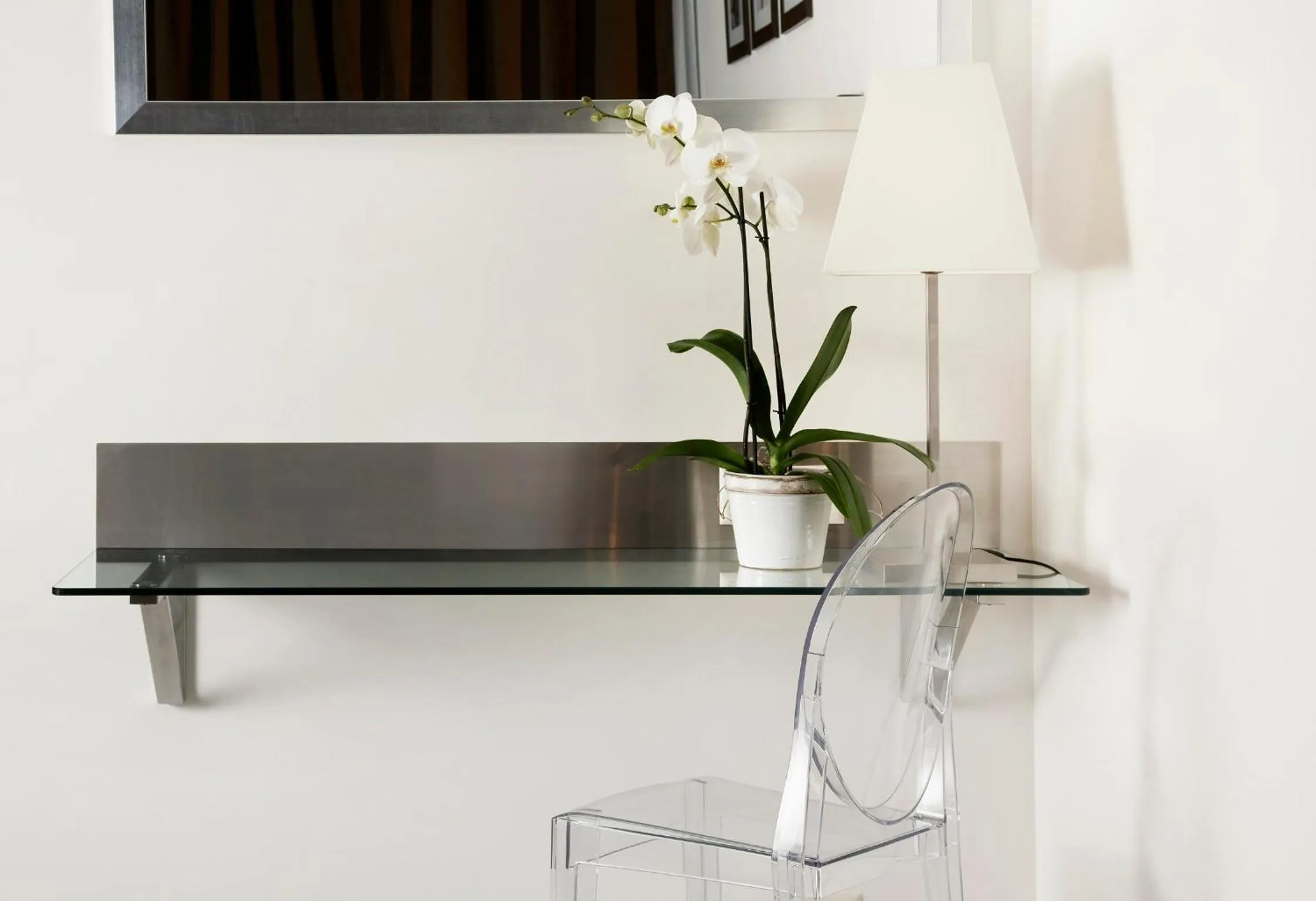 Bedroom in Hotel Suisse