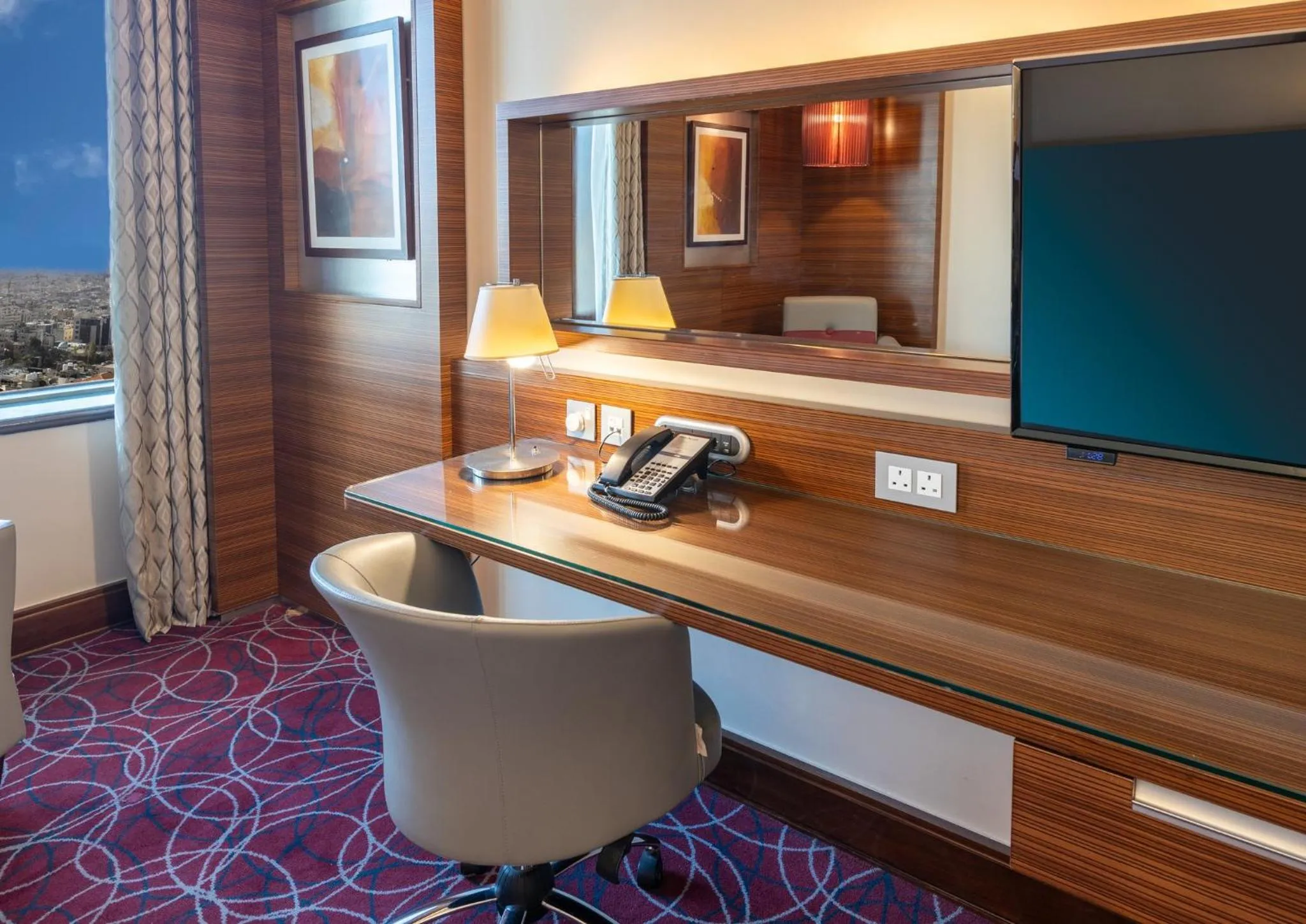 Photo of the whole room in Crowne Plaza Amman by IHG