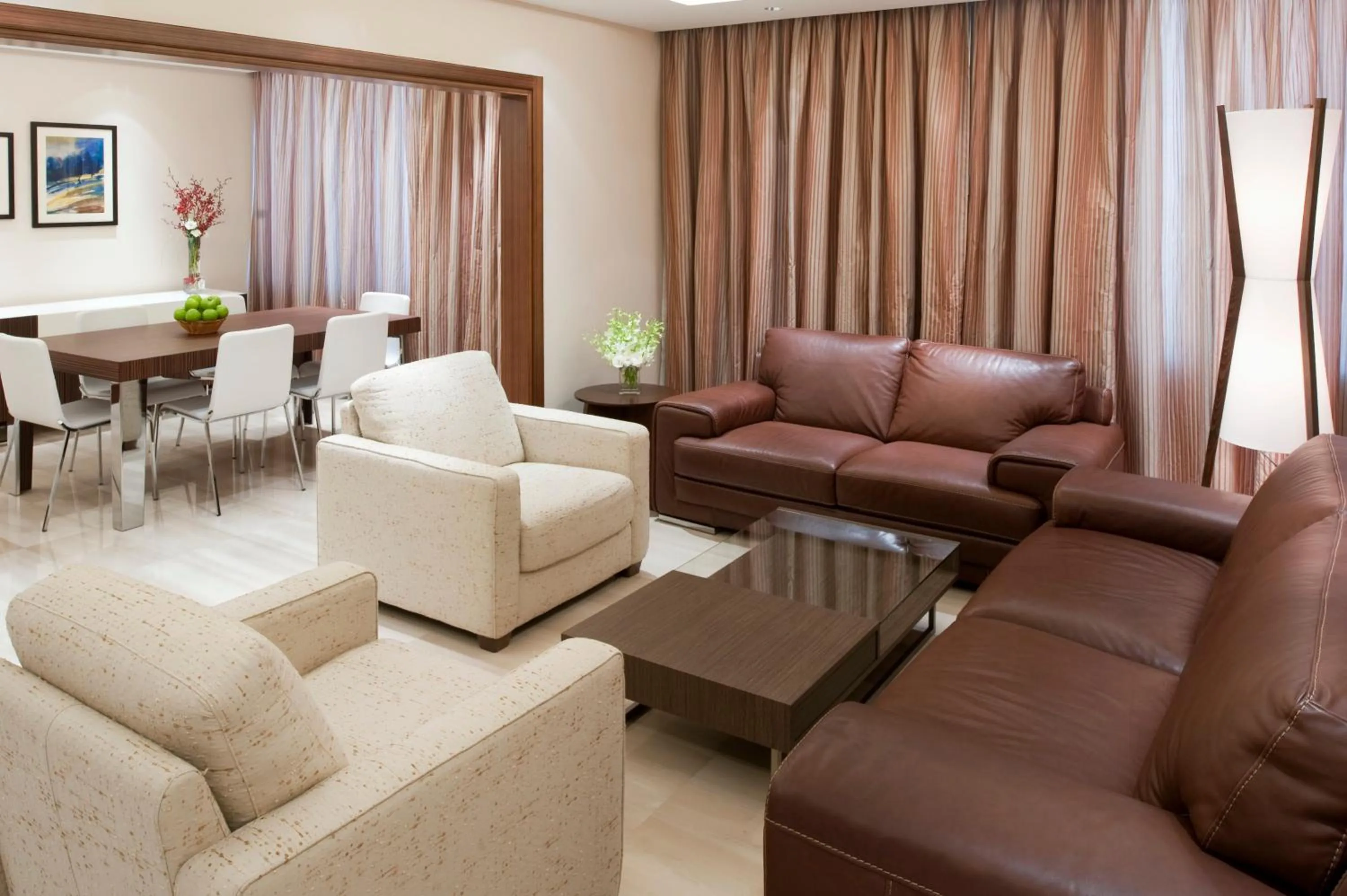 Photo of the whole room in Crowne Plaza Amman by IHG