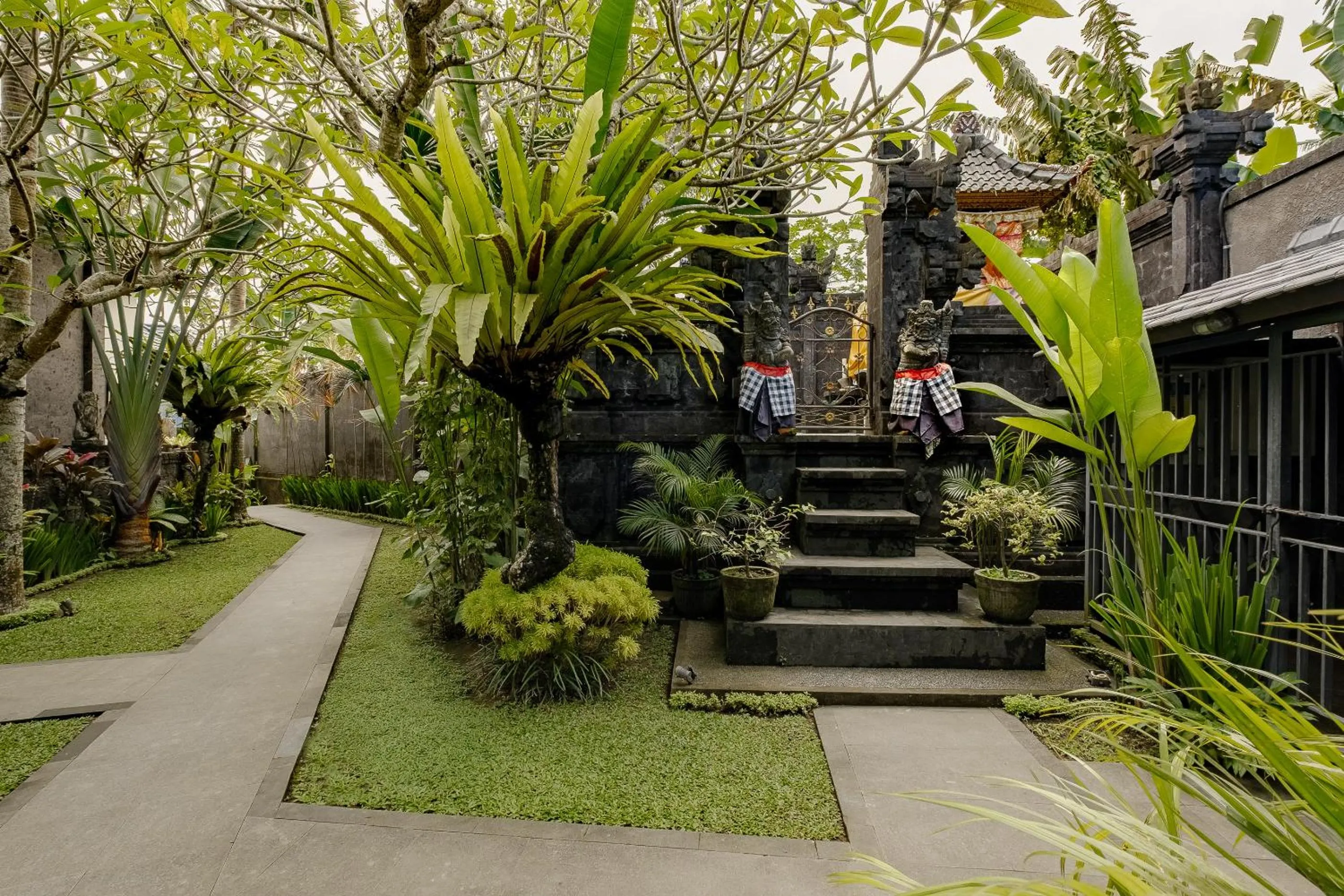 Garden in Yanyan Resort Ubud