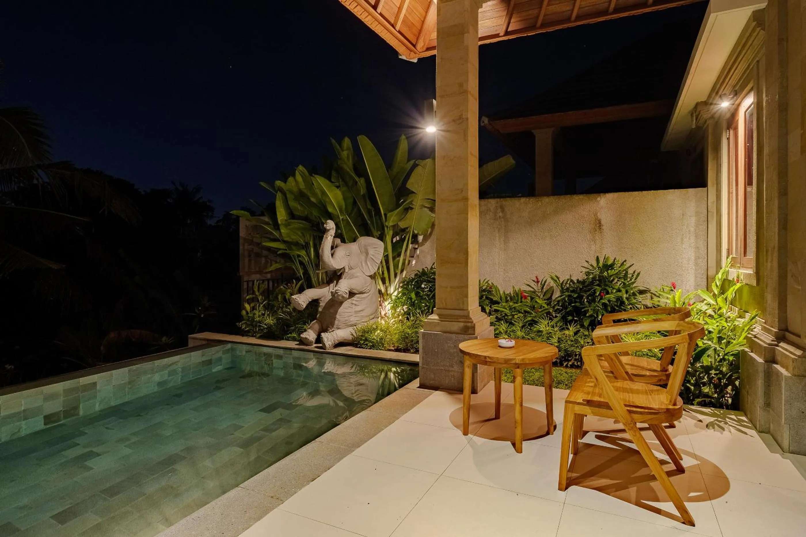 Swimming pool in Yanyan Resort Ubud